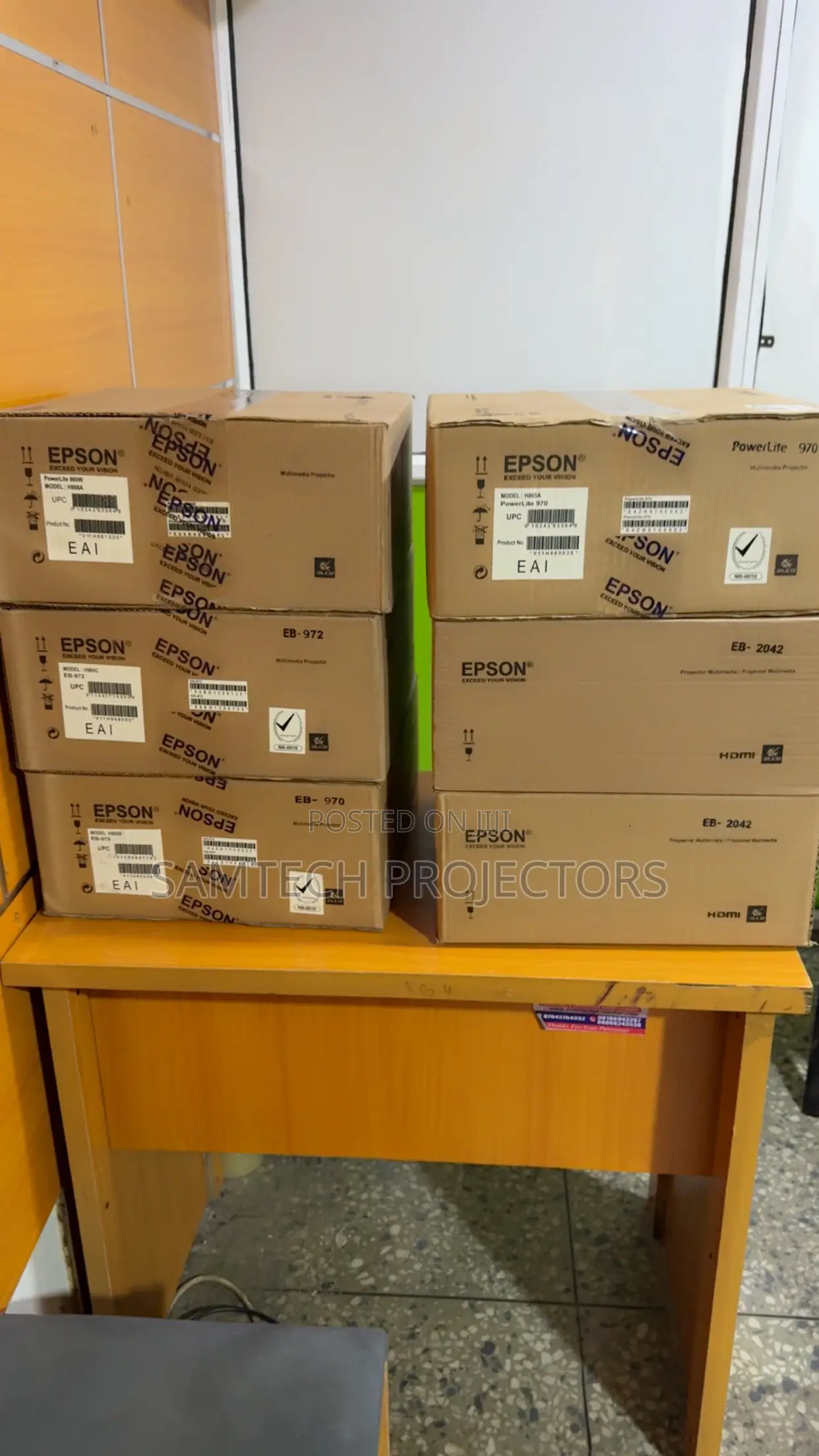 Epson Powerlite  4000 Lumens Daylight Protector In Lagos,Lekki, Abuja,
