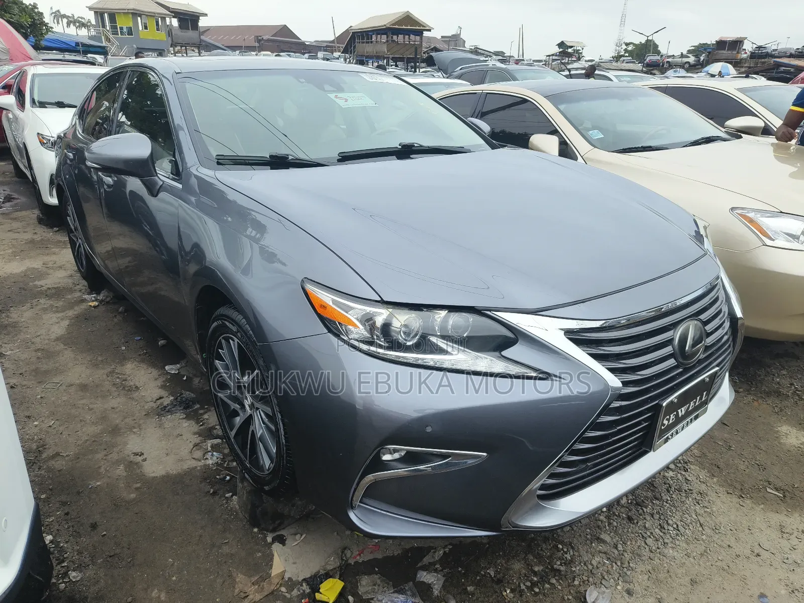 Lexus ES 350 FWD 2016 Gray