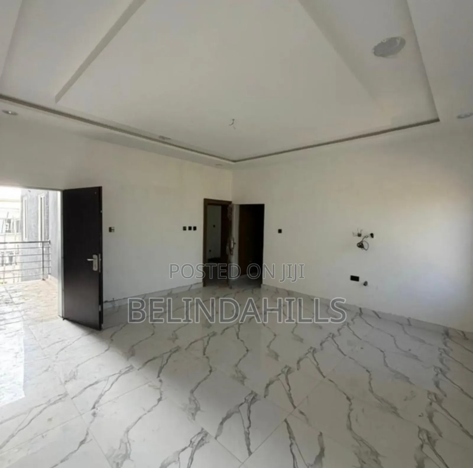 4bdrm Townhouse/Terrace in Guzape District for sale