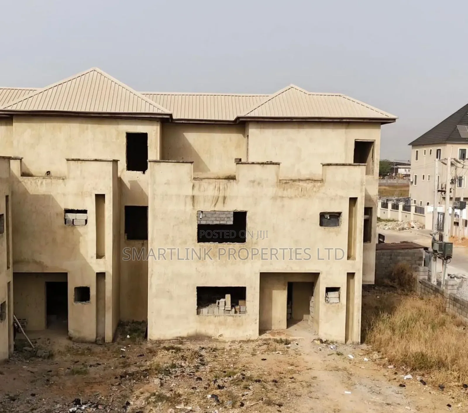 5bdrm Townhouse/Terrace in Jahi for sale