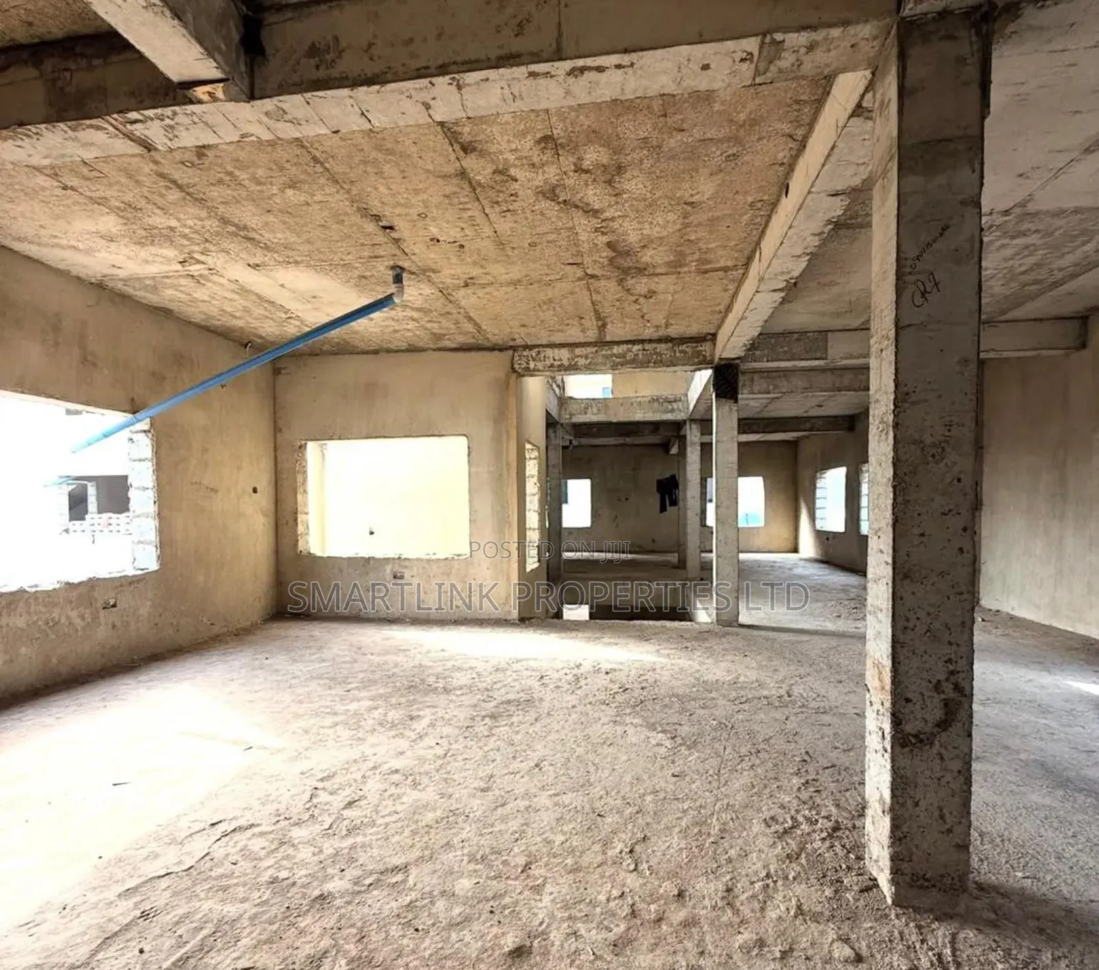 5bdrm Townhouse/Terrace in Jahi for sale