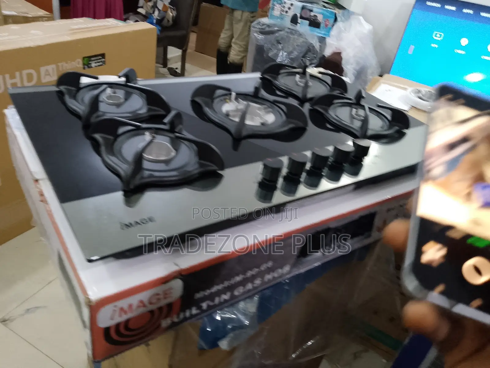 Five-Burner Gas Hob With Optimized Burner Positioning