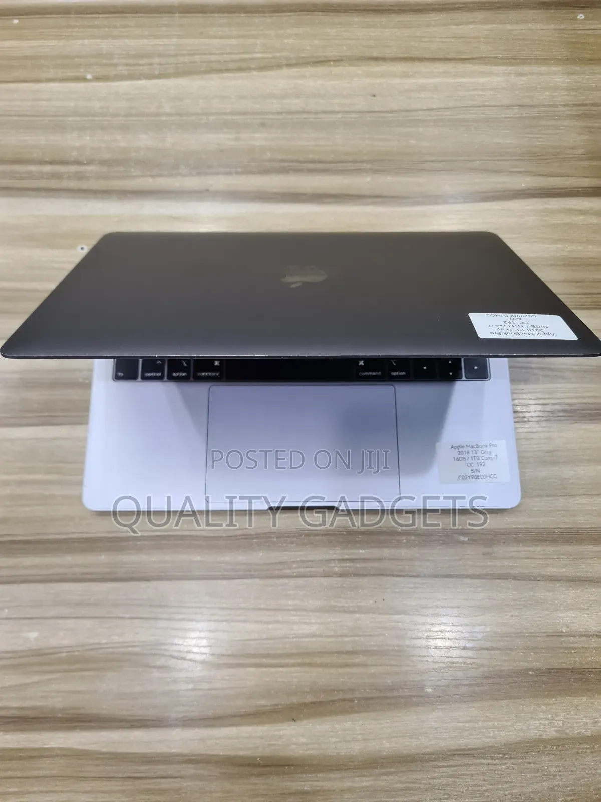 Laptop Apple MacBook Pro 2018 16GB Intel Core I7 SSD 1T
