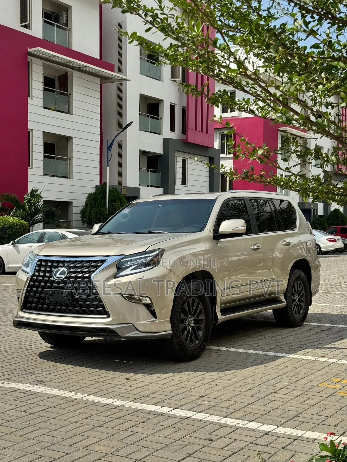 Lexus GX 460 Luxury 2016 Gold
