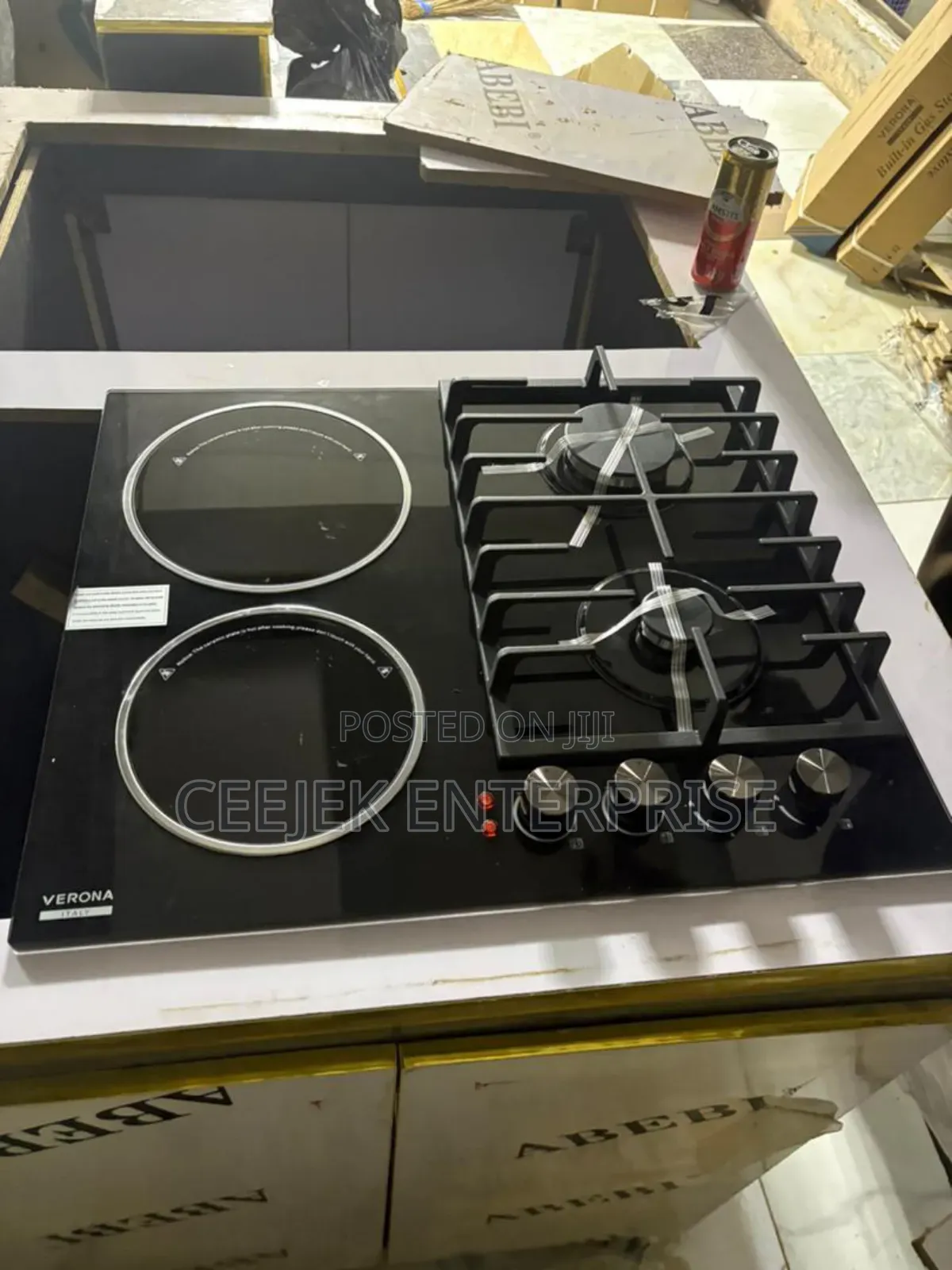 2gas and 2 Electric Cooker