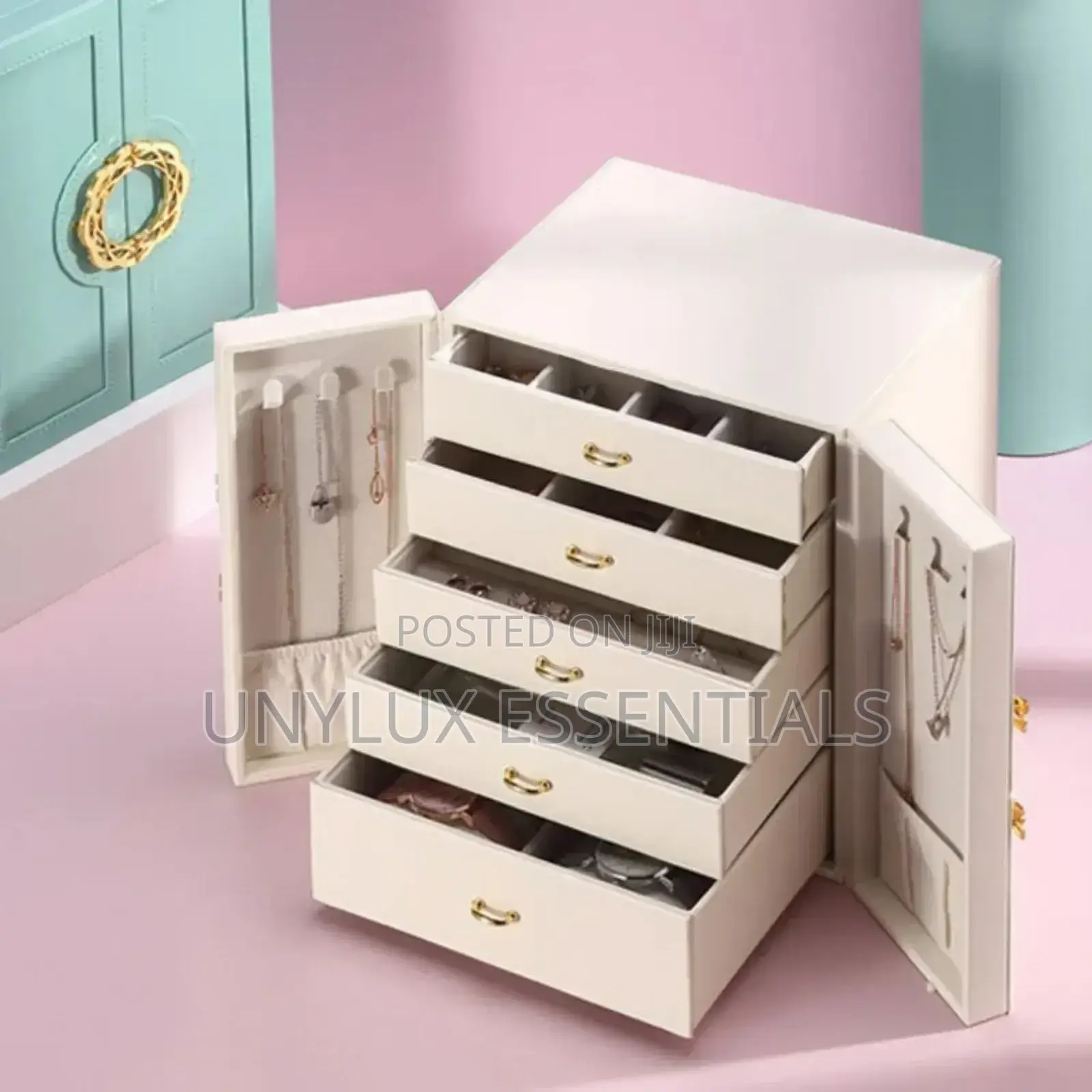 Multi-Layer Large-Capacity Leather Jewelry Storage Box