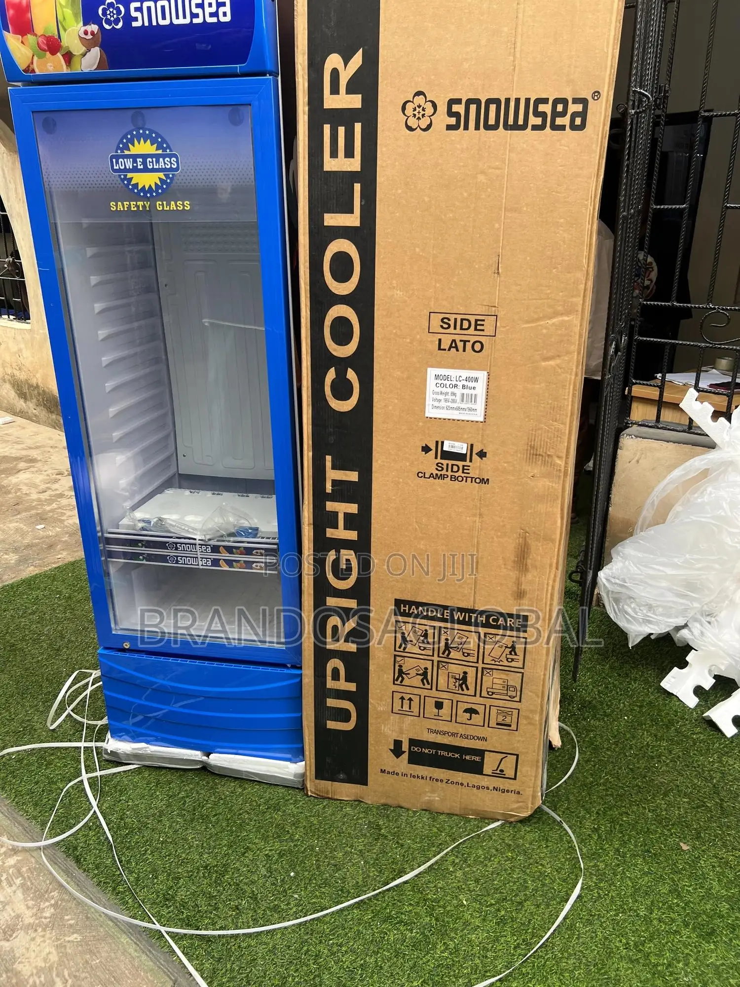 Snowsea 400l Upright Showcase Refrigerator | Lc 400