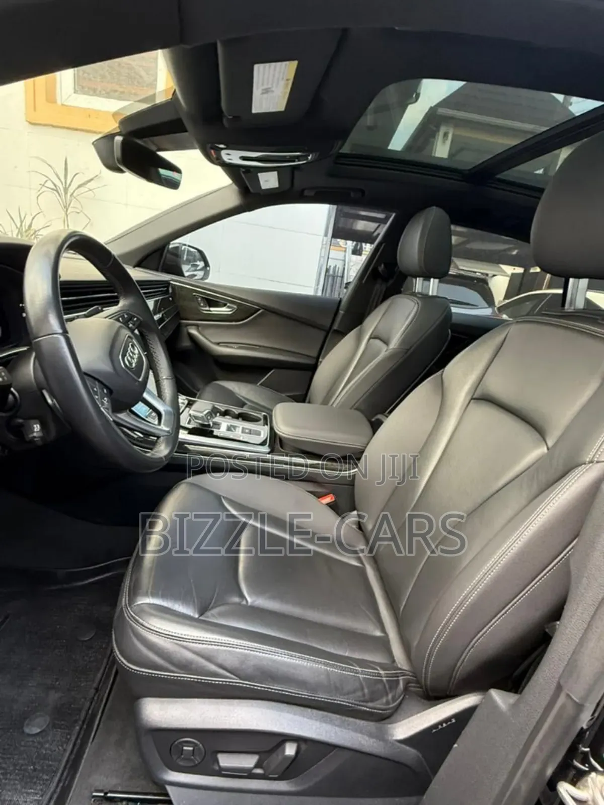 Audi Q8 2022 Black