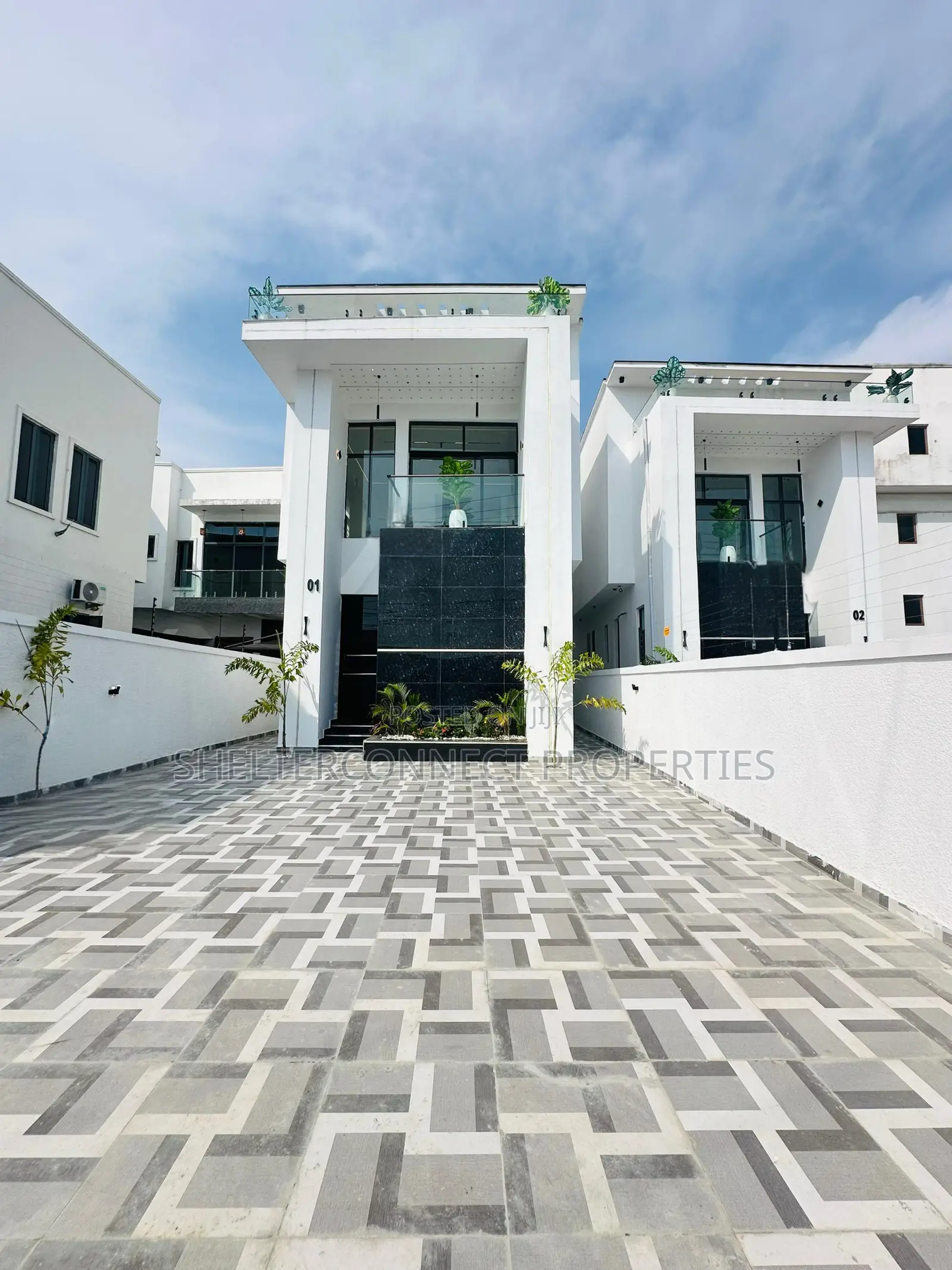 5bdrm Duplex in Lekki for sale