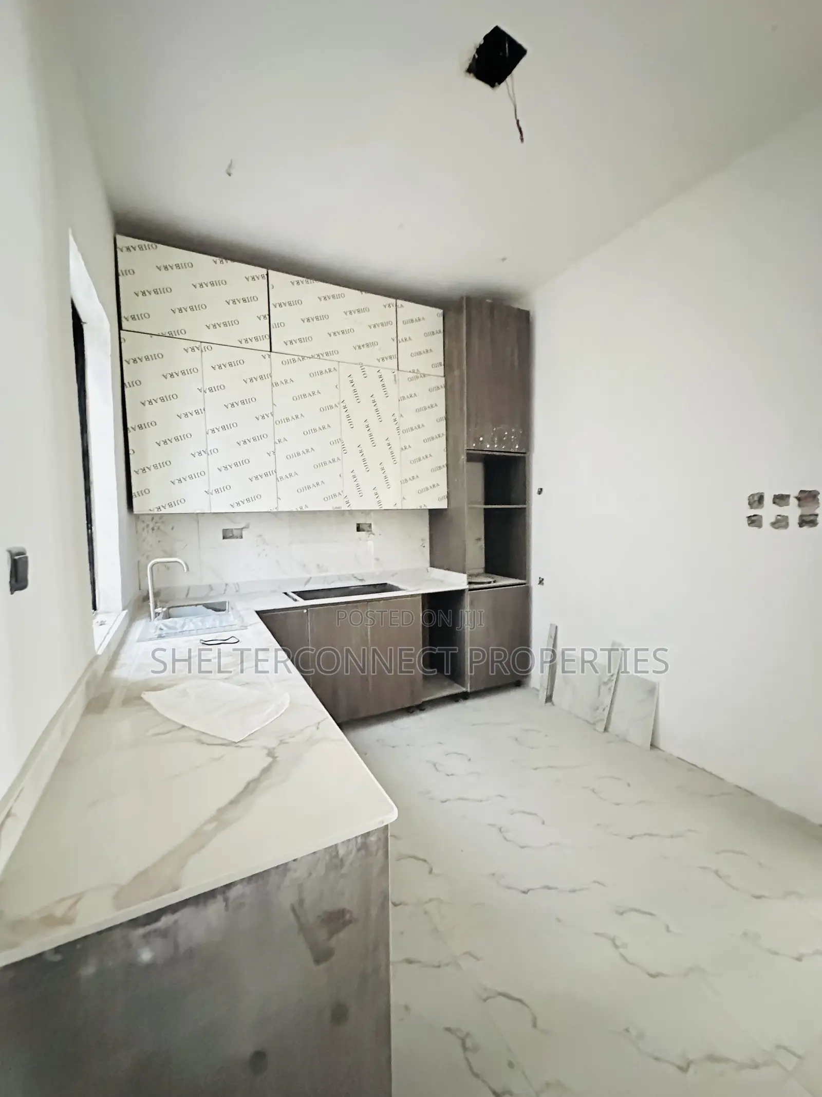 4bdrm Townhouse/Terrace in Lekki for sale
