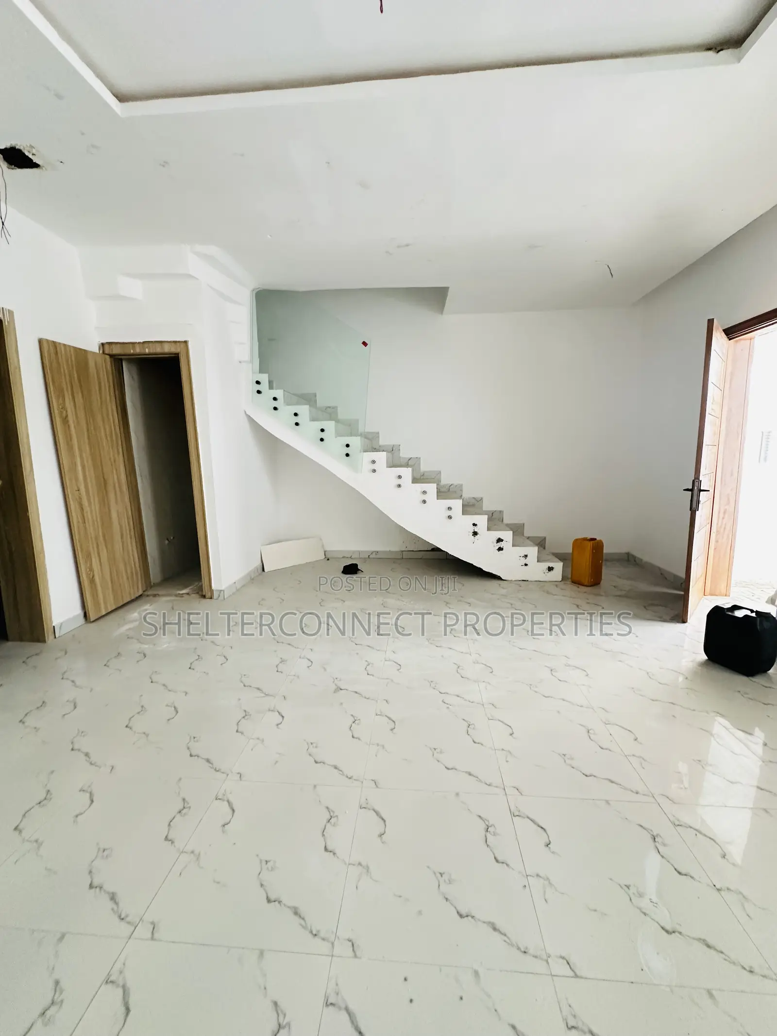 4bdrm Townhouse/Terrace in Lekki for sale