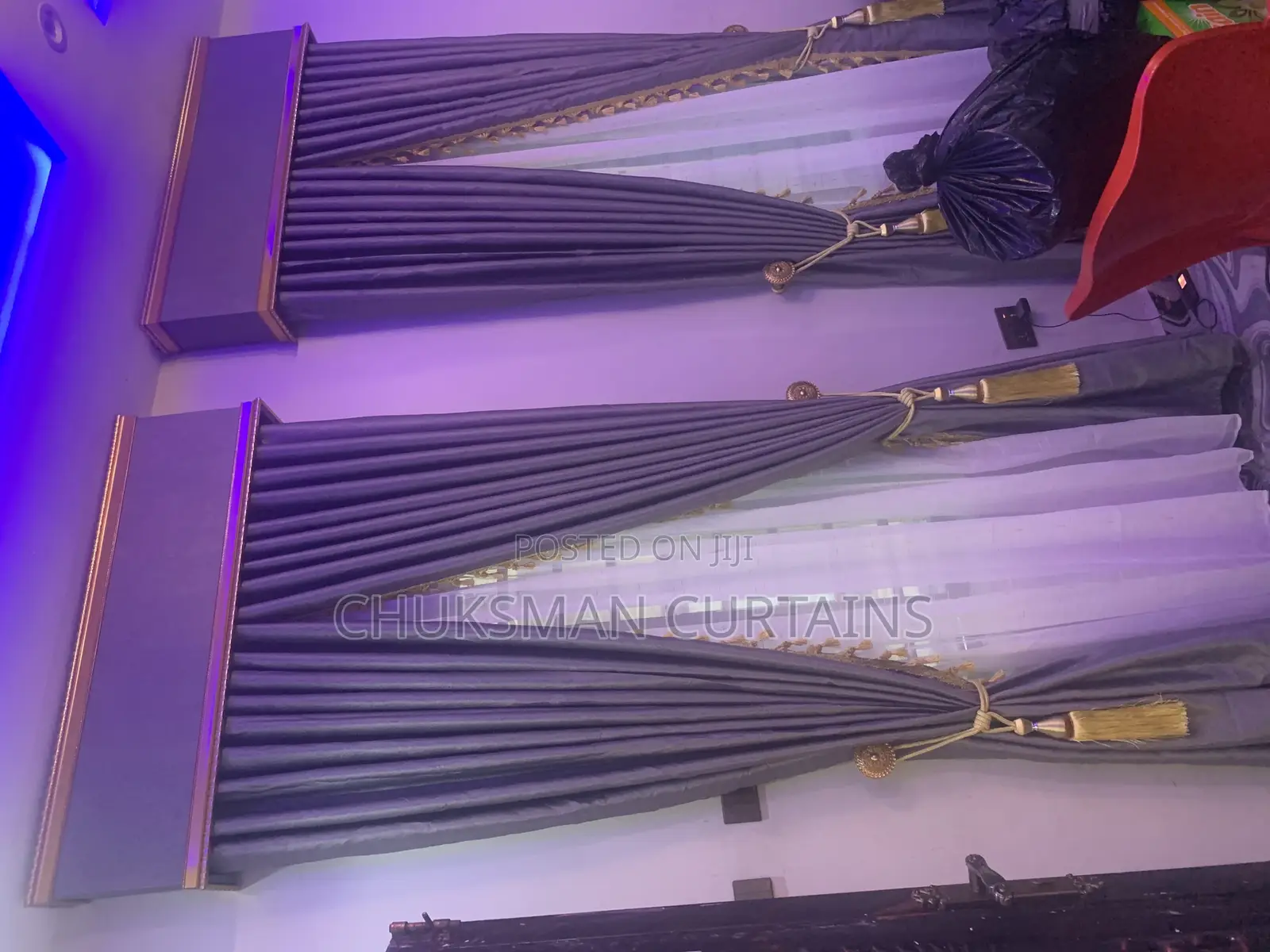 Curtain With Board
