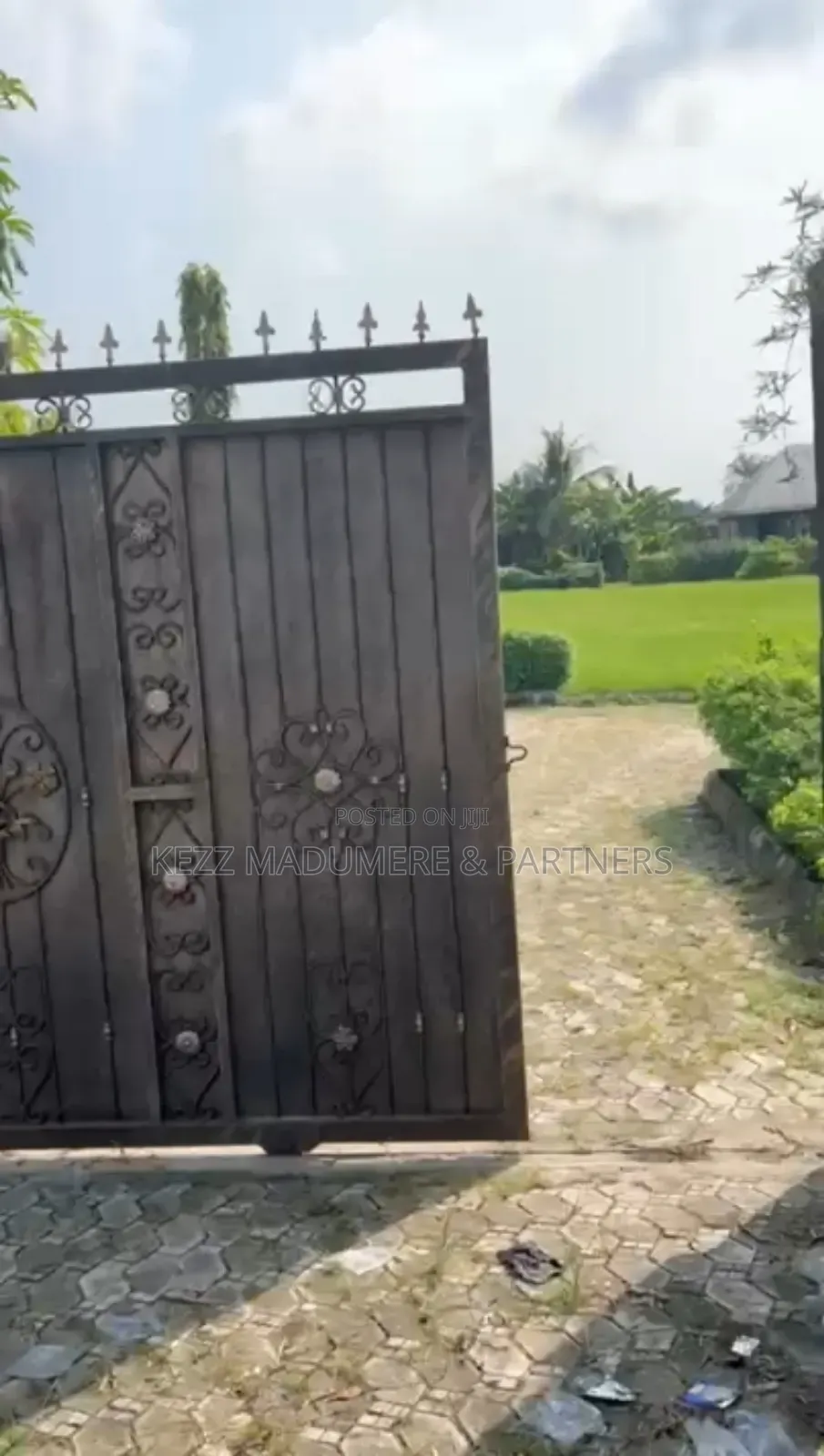 To Let / Lease : Gardens / Park on 5 Plots by Eneka Flyover, Ph