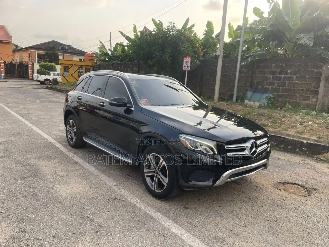 Mercedes-Benz GLC-Class 2017 Black