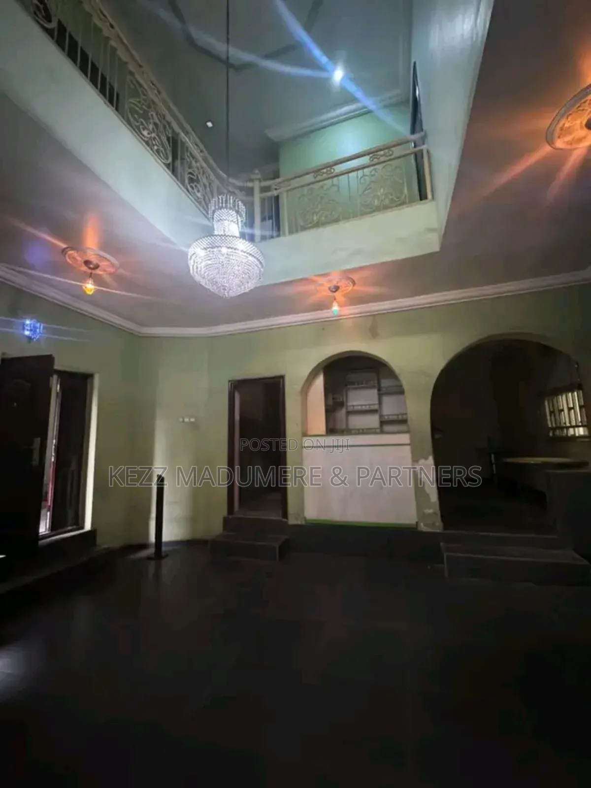 5bdrm Duplex in Gated Estate ,Nta for sale