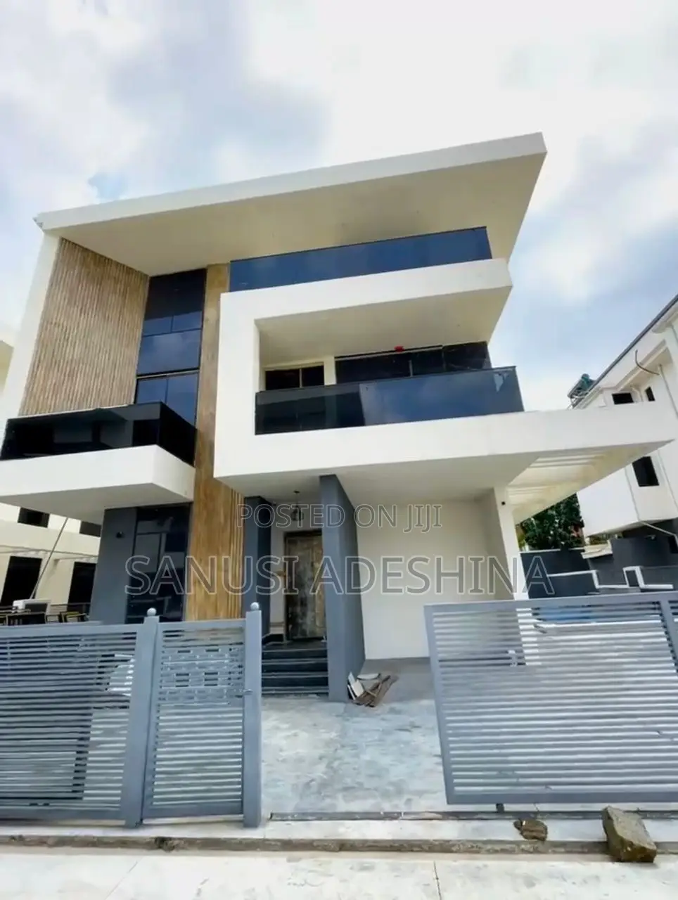 Mini Flat in Guzape Main,Fct for sale