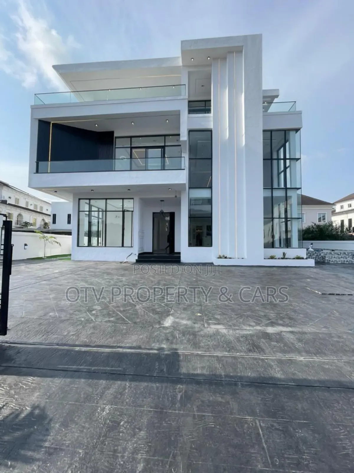 Furnished 5bdrm Duplex in VGC / Ajah for sale