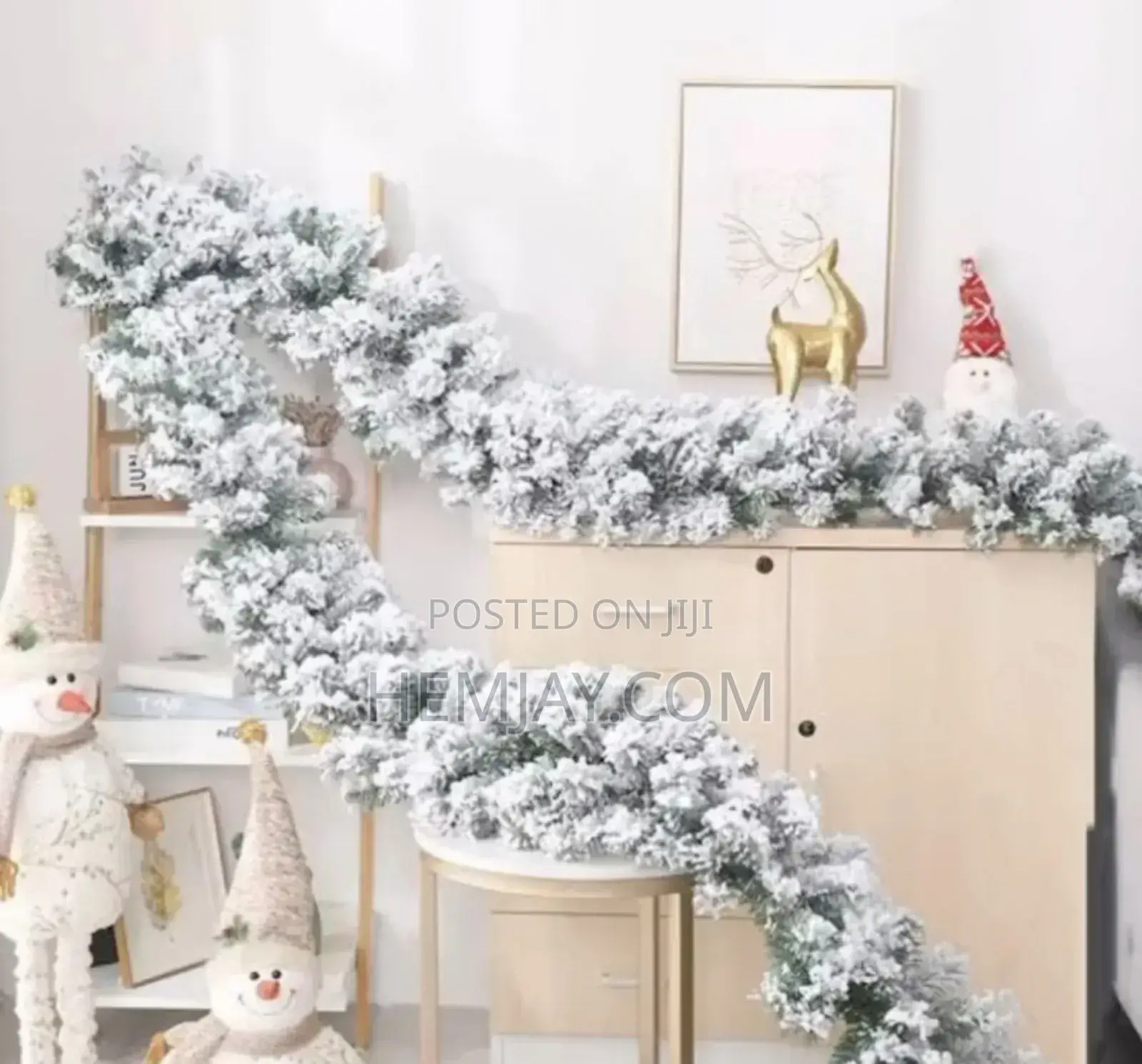 9ft Snow Garland Christmas Decorations (Large, Tall and Fluffy)