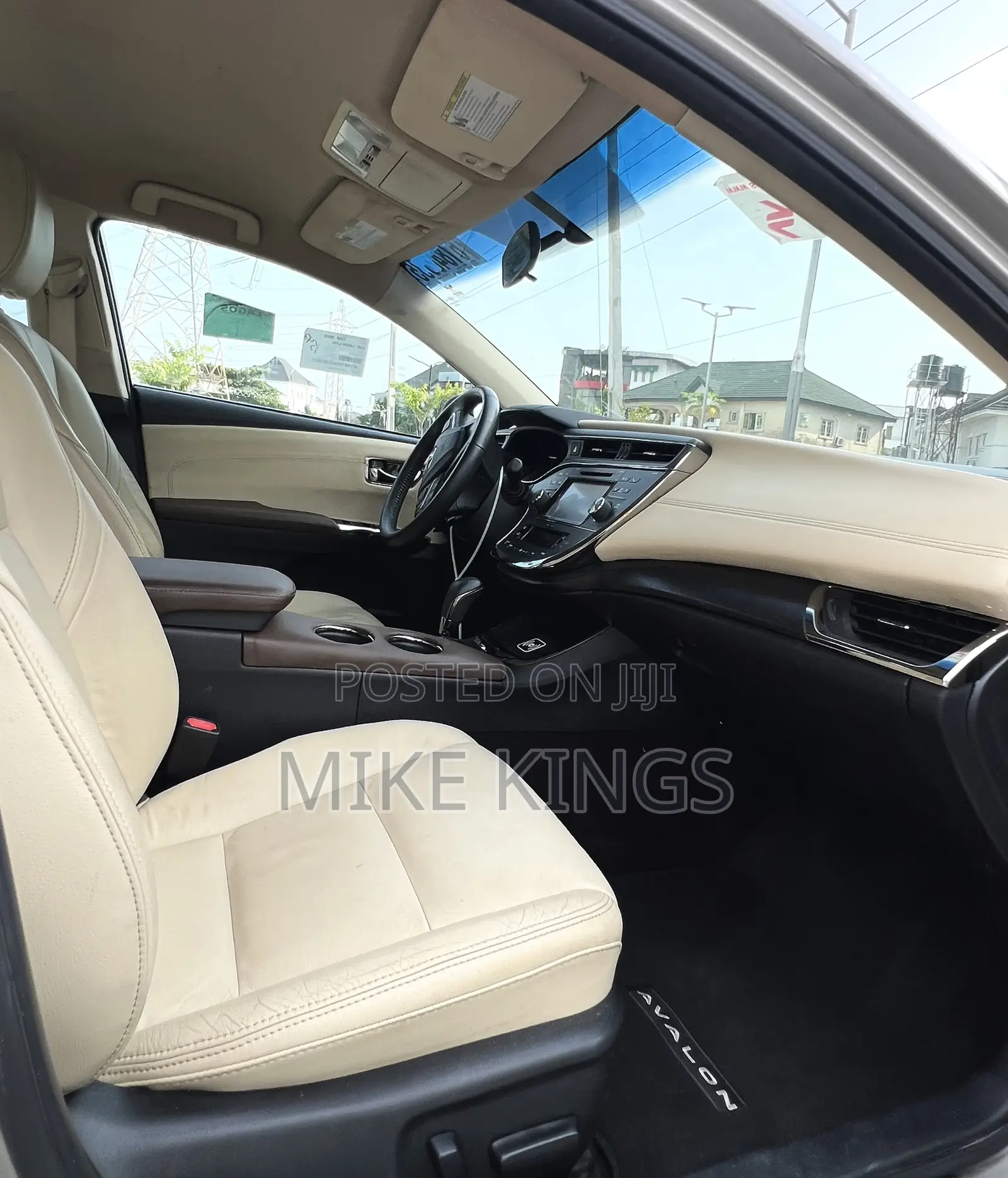 Toyota Avalon 2016 Gold