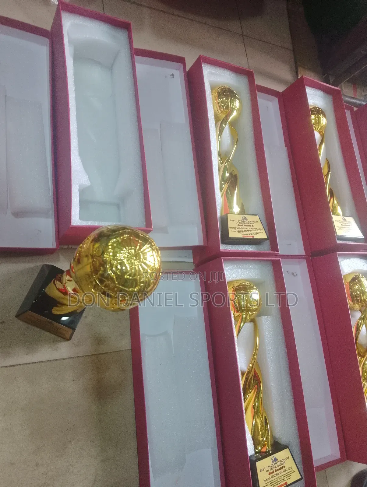Gold Aworld Cup
