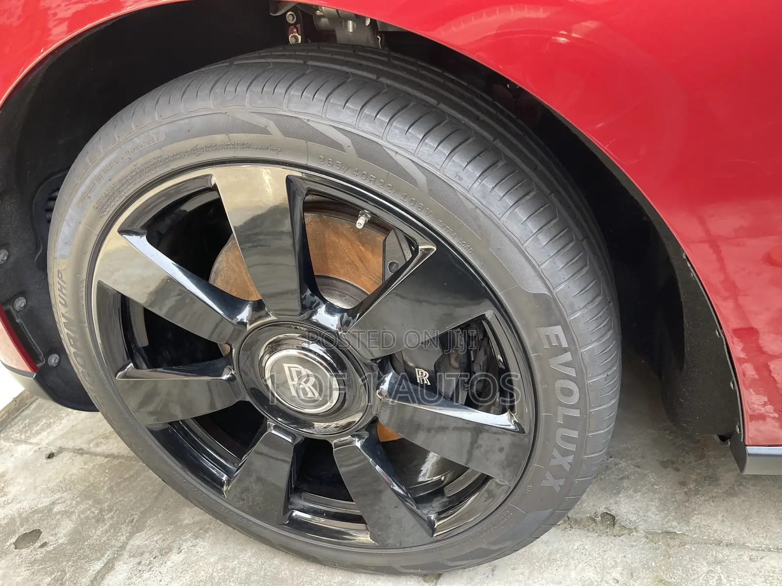 Rolls-Royce Cullinan Base 2020 Red