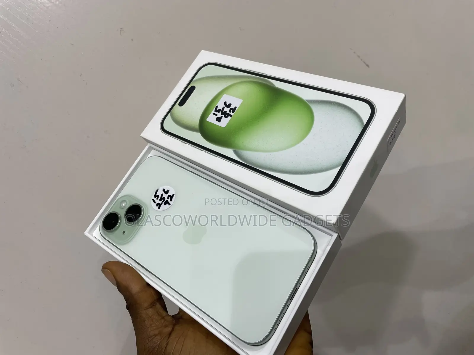 Apple iPhone 15 256 GB Green