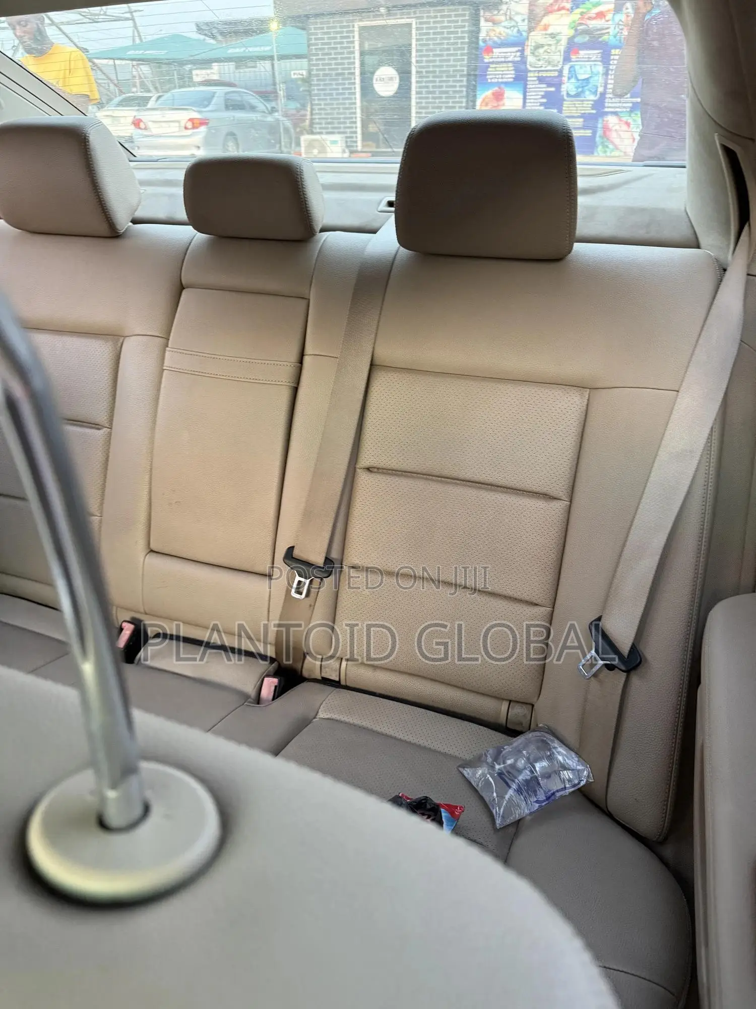 Mercedes-Benz E350 2010 Green