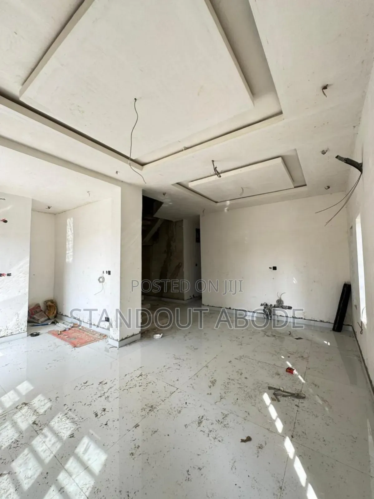 5bdrm Duplex in In A Secure Area, Surulere for sale