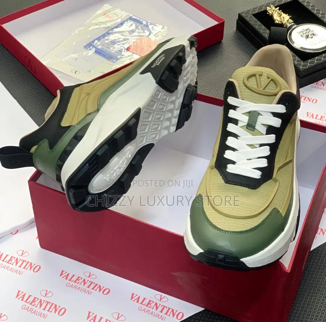Valentino Garavani Quality Luxury Men Sneakers