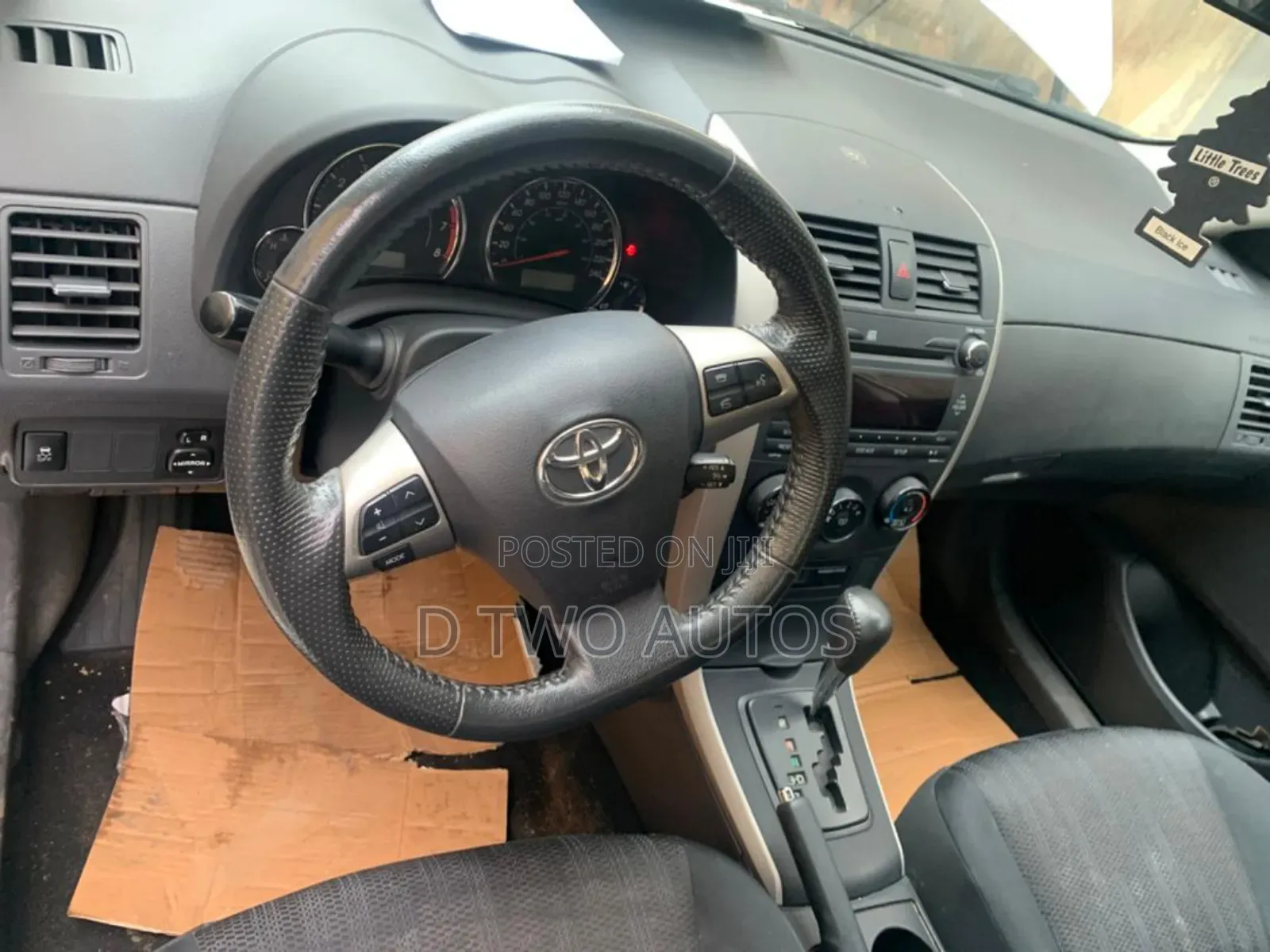 Toyota Corolla S 4dr Sedan (1.8L 4cyl 4A) 2012 White