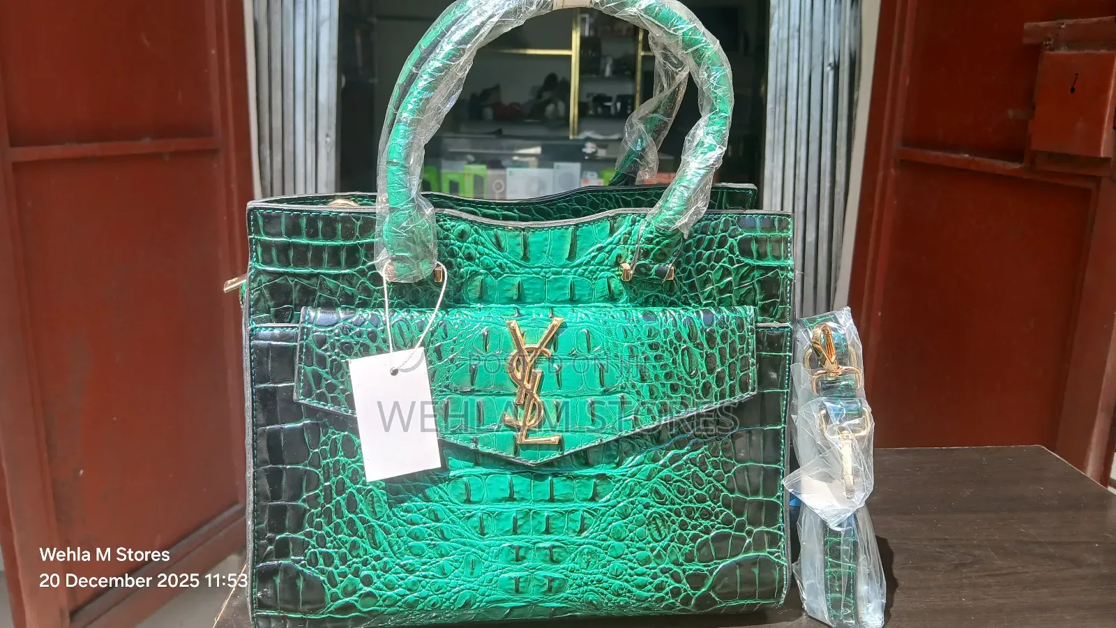 Green Croc 2-in-1 Handbag and Purse