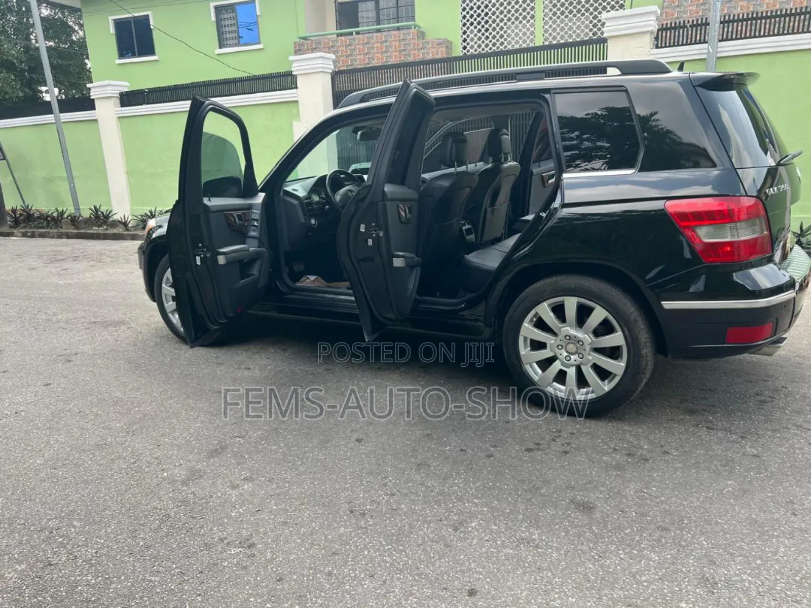 Mercedes-Benz GLK-Class 350 4MATIC 2012 Black
