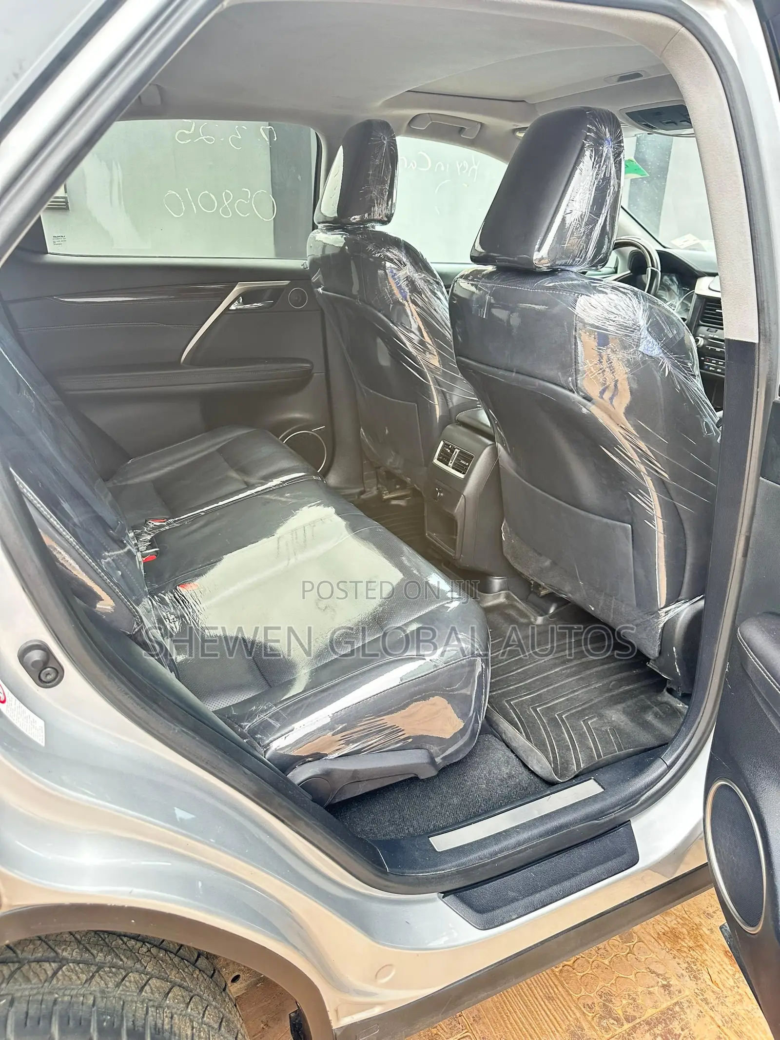 Lexus RX 2017 Silver