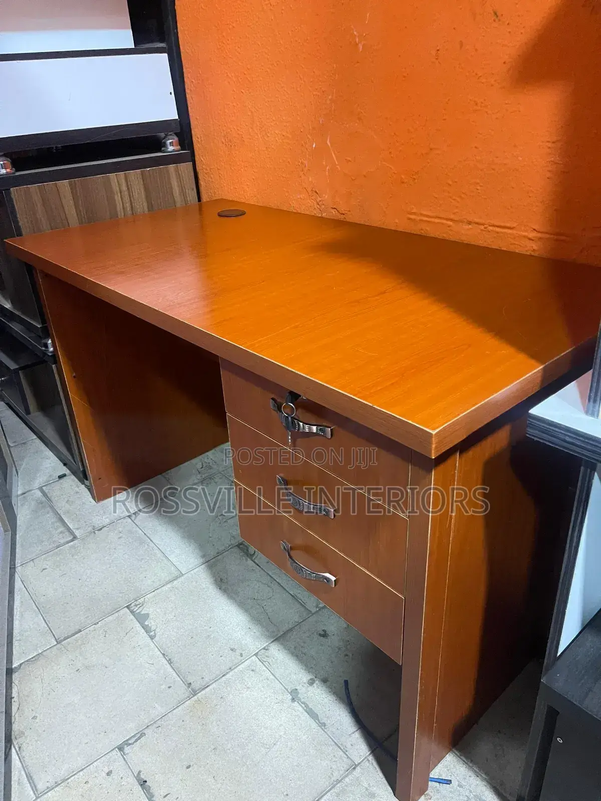 Brown 4ft Office Table