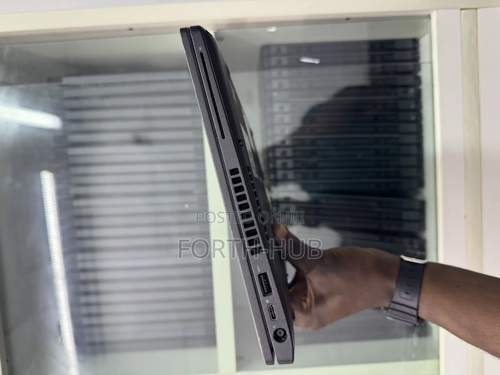 Laptop Dell Latitude 5400 16GB Intel Core i7 SSD 256GB