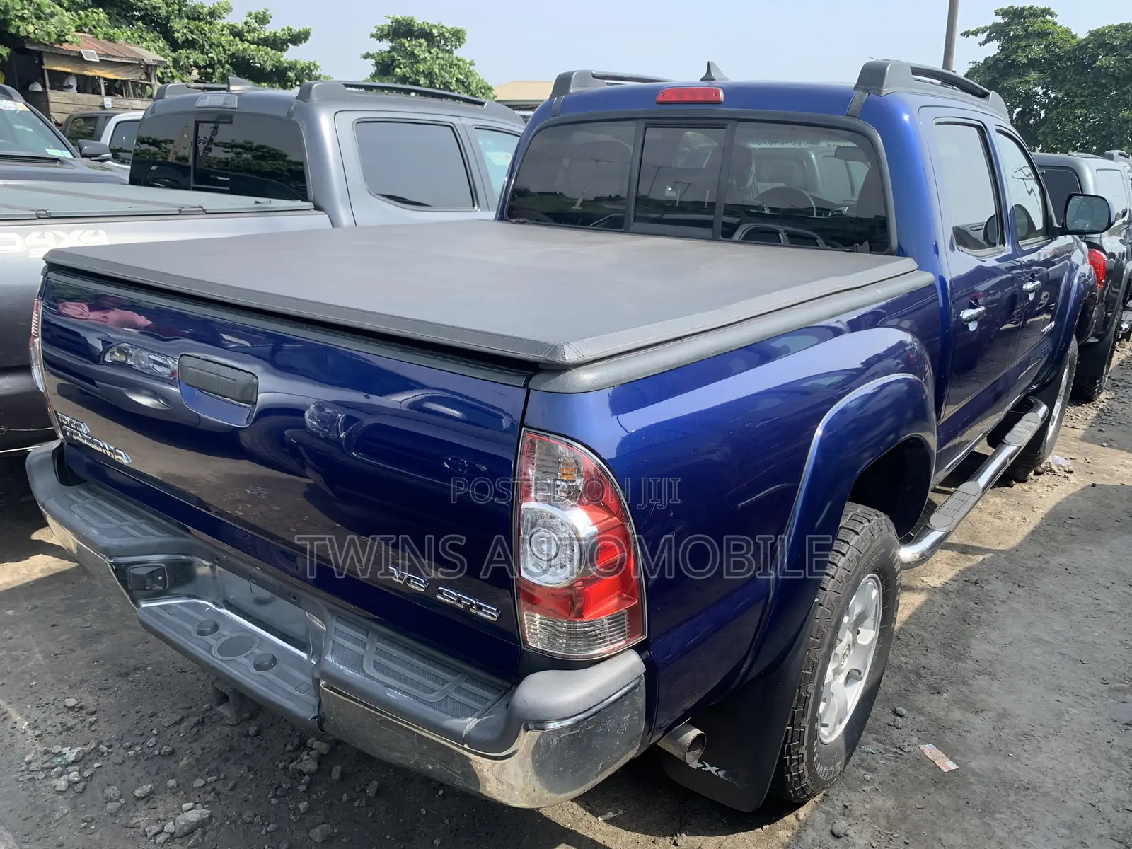 Toyota Tacoma V6 4dr Double Cab 4WD 5.0 ft. SB (4.0L 6cyl 6M) 2015 Blue
