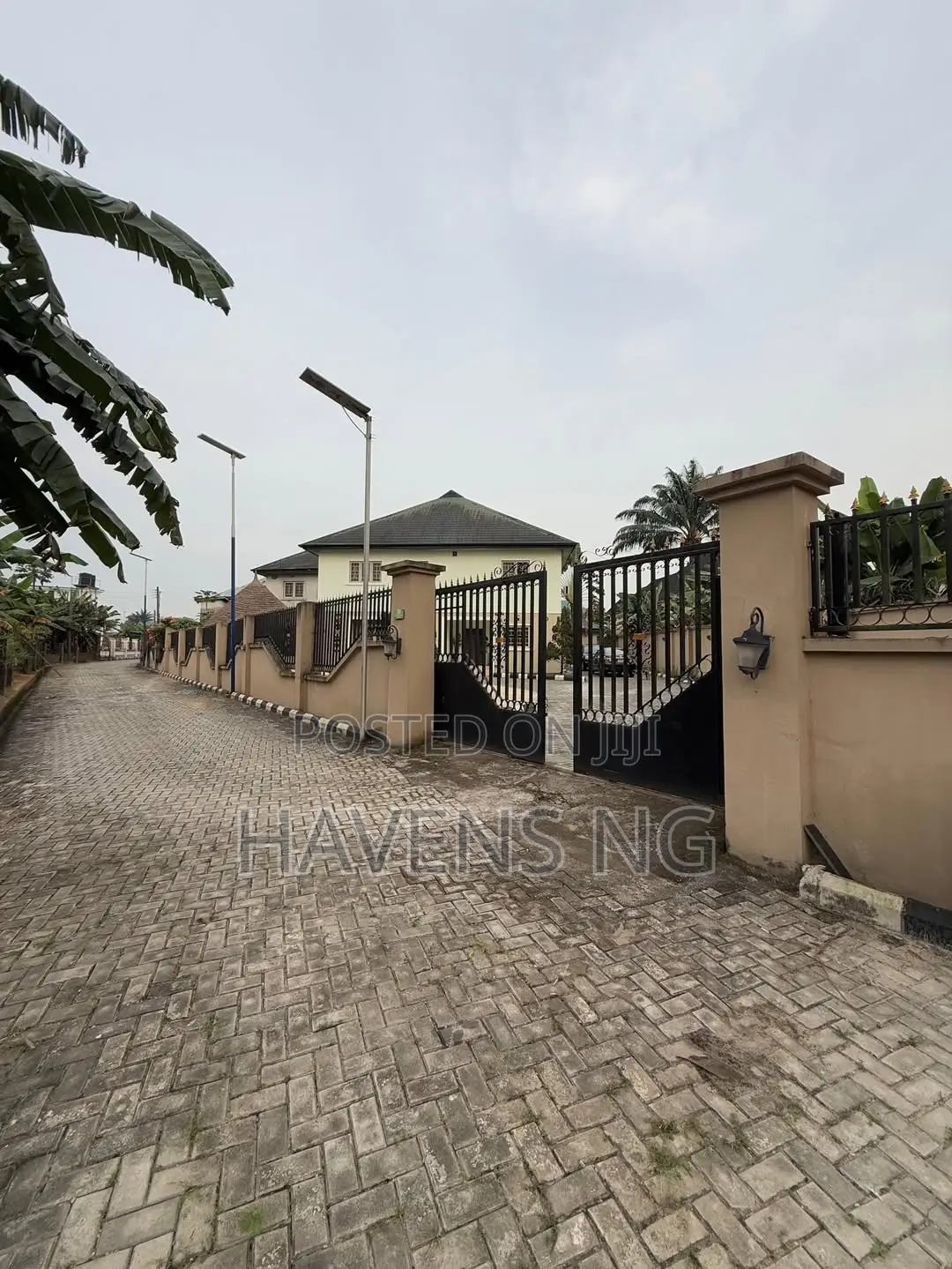 Furnished 4bdrm Duplex in Rumuokwachi for sale