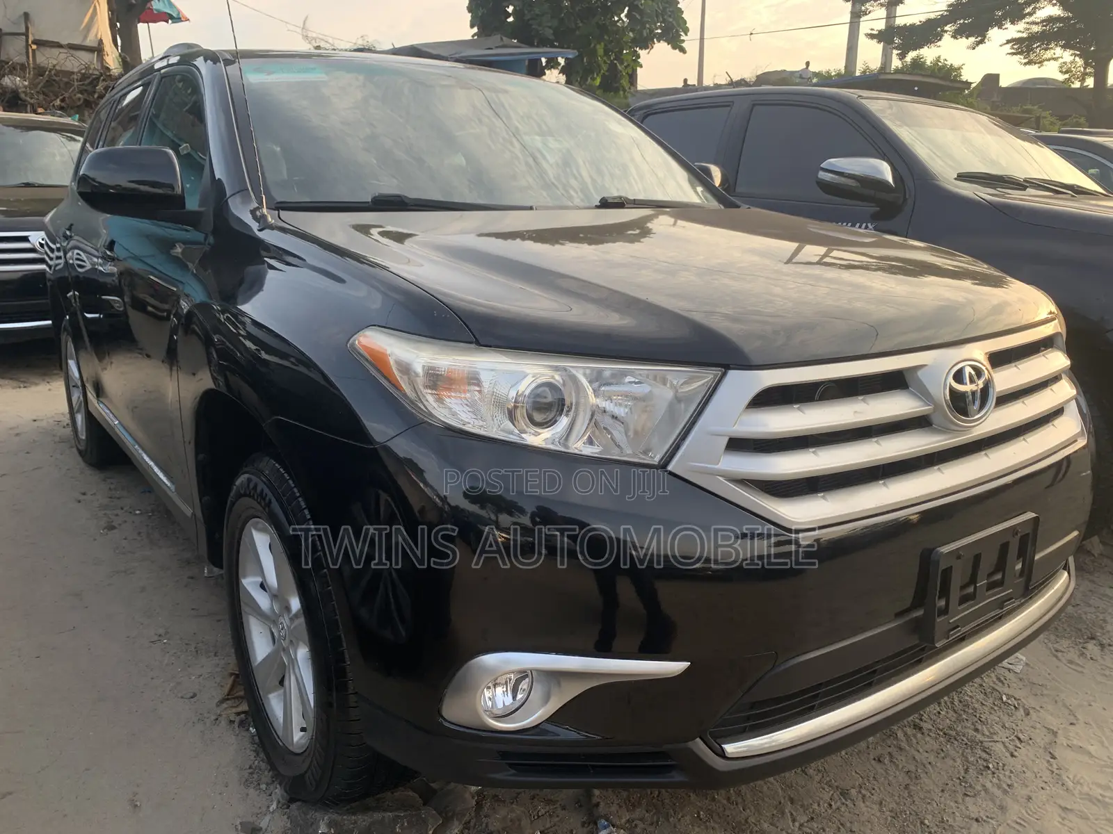 Toyota Highlander Limited 2012 Black