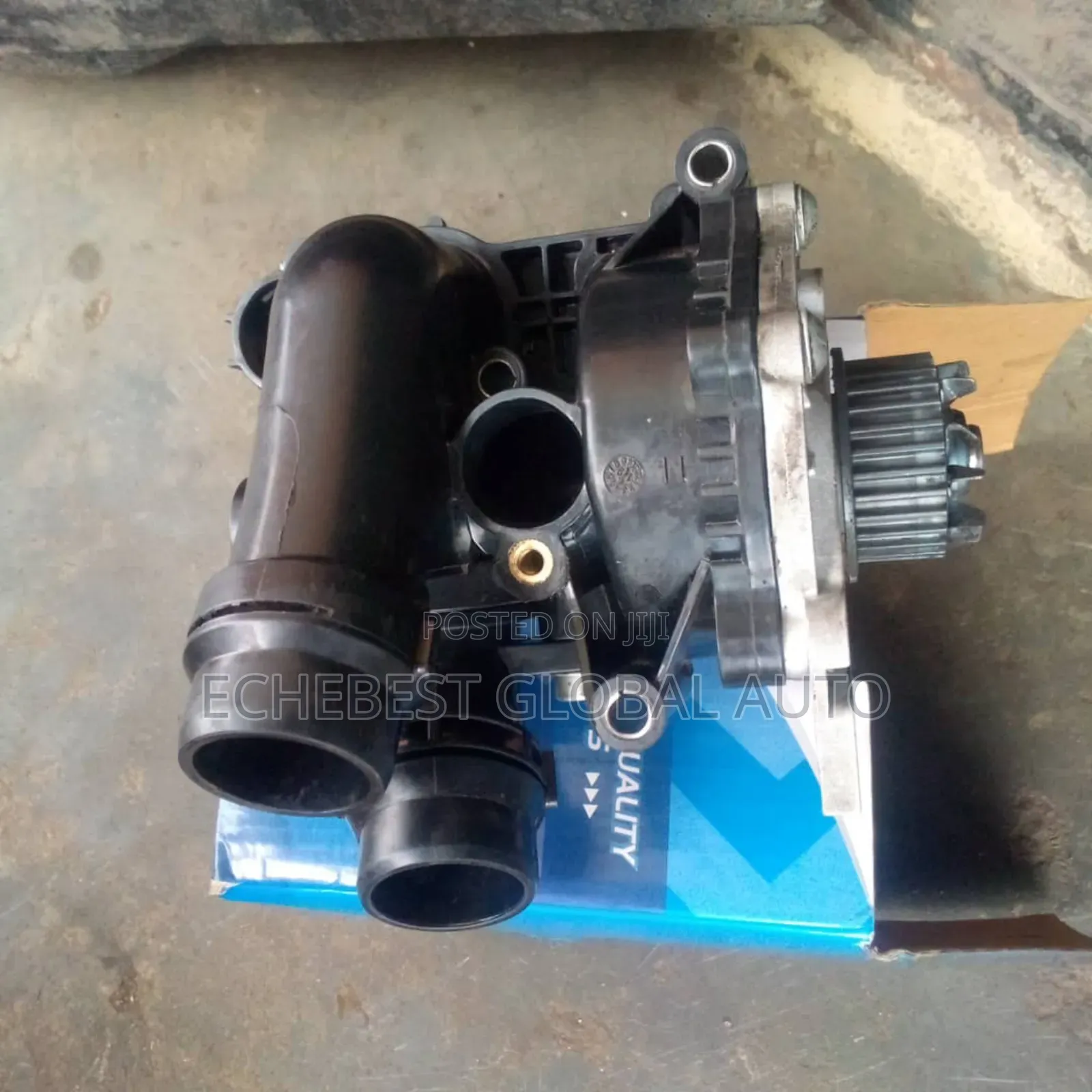 Engine Water Pump for Passat Tsi . Brand New .