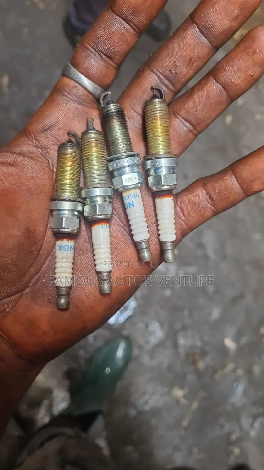 Original 14 Engine Plug