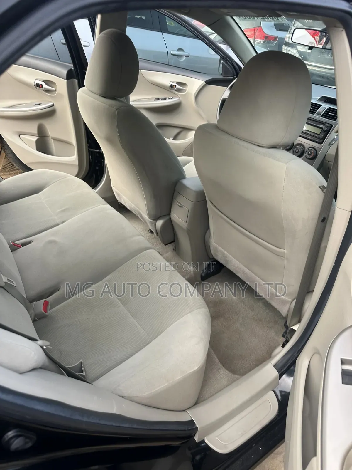 Toyota Corolla LE 4dr Sedan (1.8L 4cyl 4A) 2012 Black