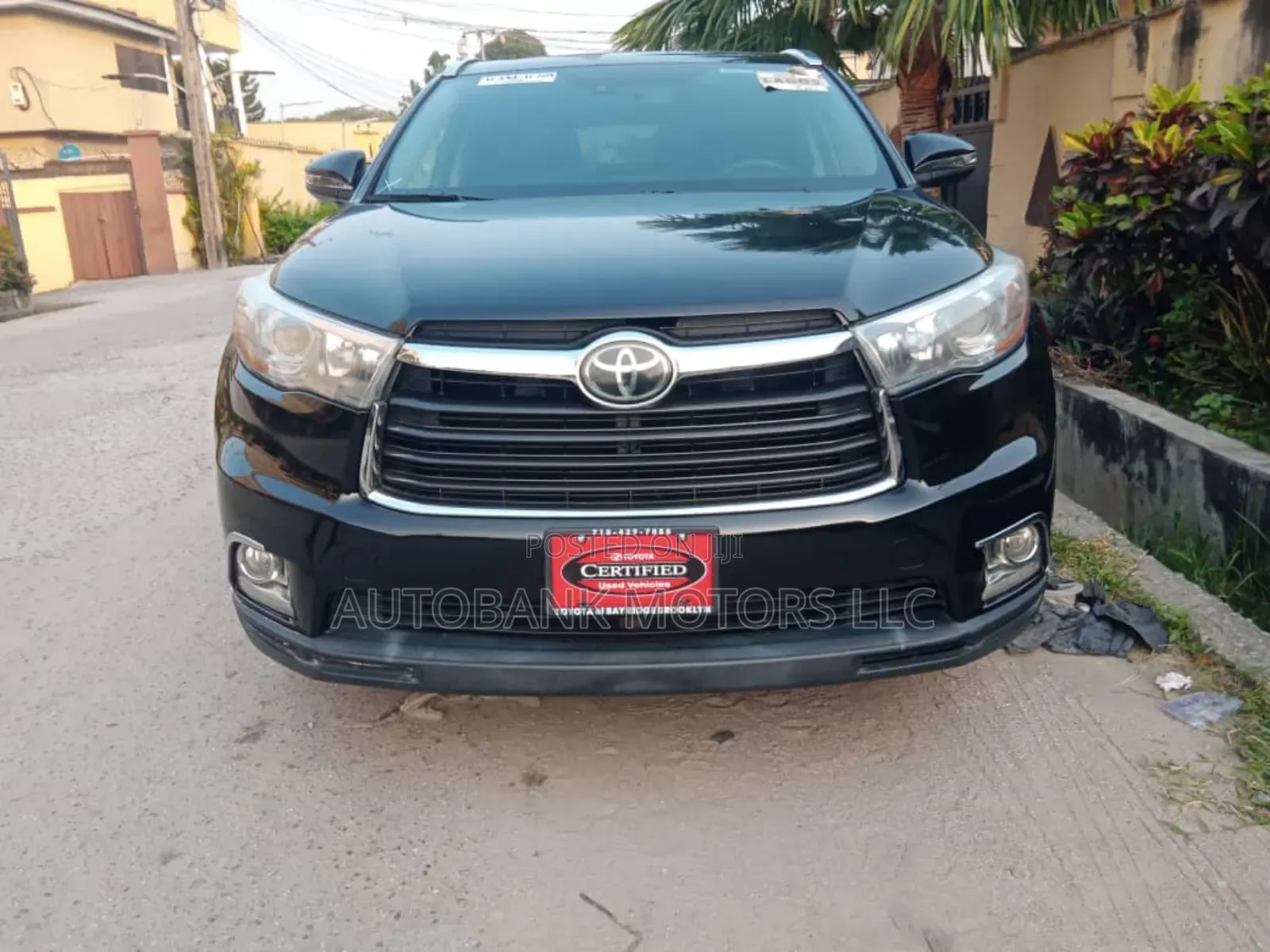 Toyota Highlander Limited Platinum 4dr SUV AWD (3.5L 6cyl 6A) 2015 Gray
