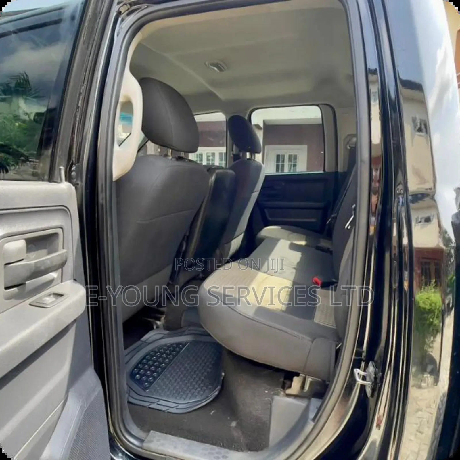 Dodge RAM 2010 Black