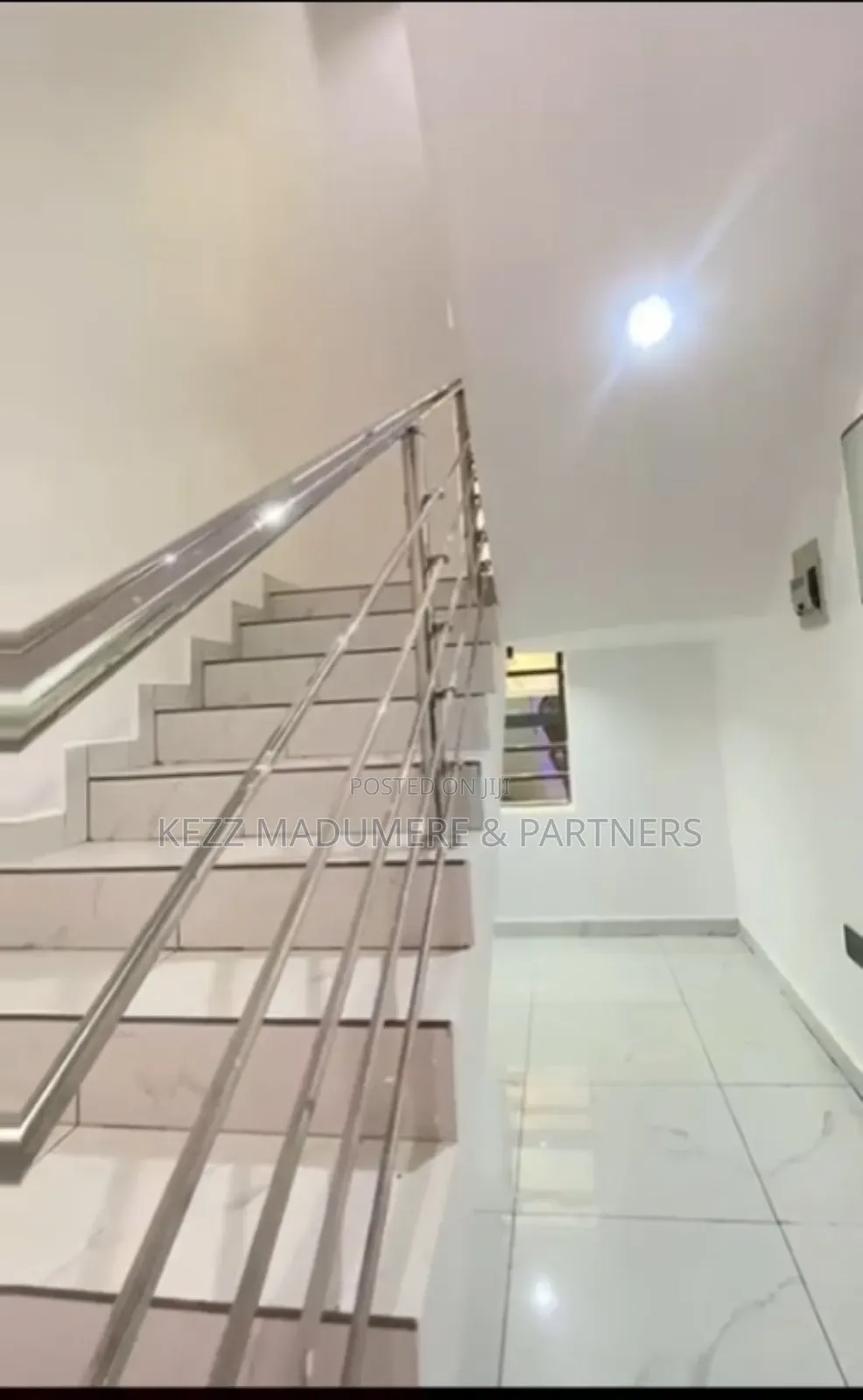 4bdrm Duplex in Dana Estate Port for sale