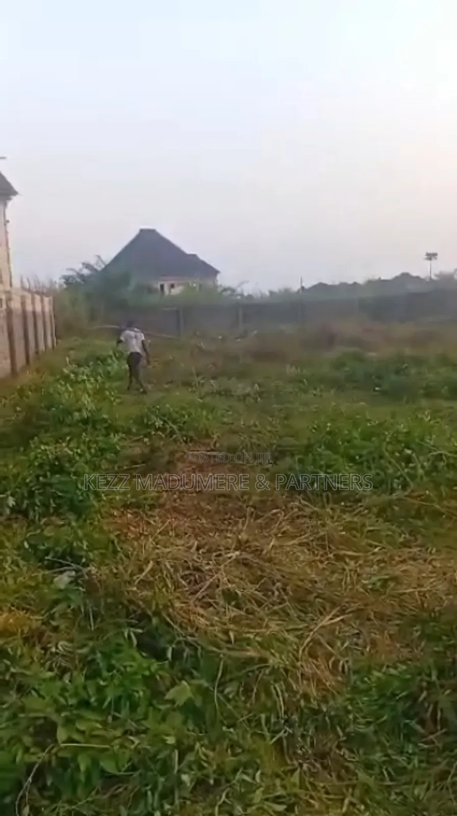For Sale : 860 SQMTRS at Area U , Owerri, Imo State