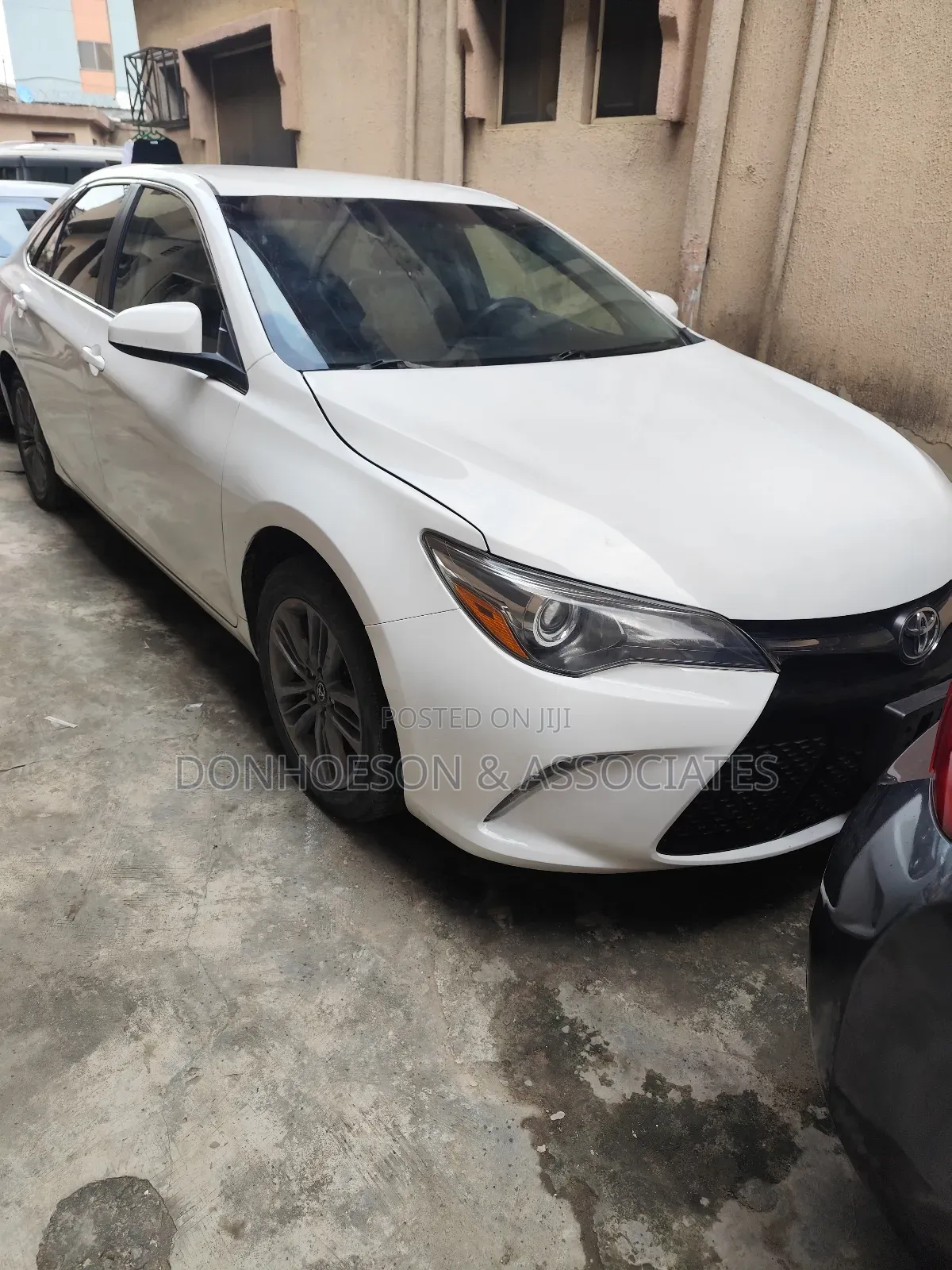 Toyota Camry 2016 White
