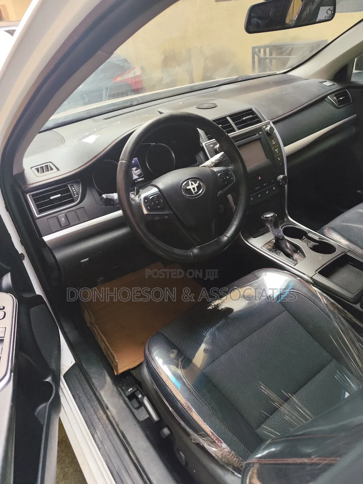 Toyota Camry 2016 White