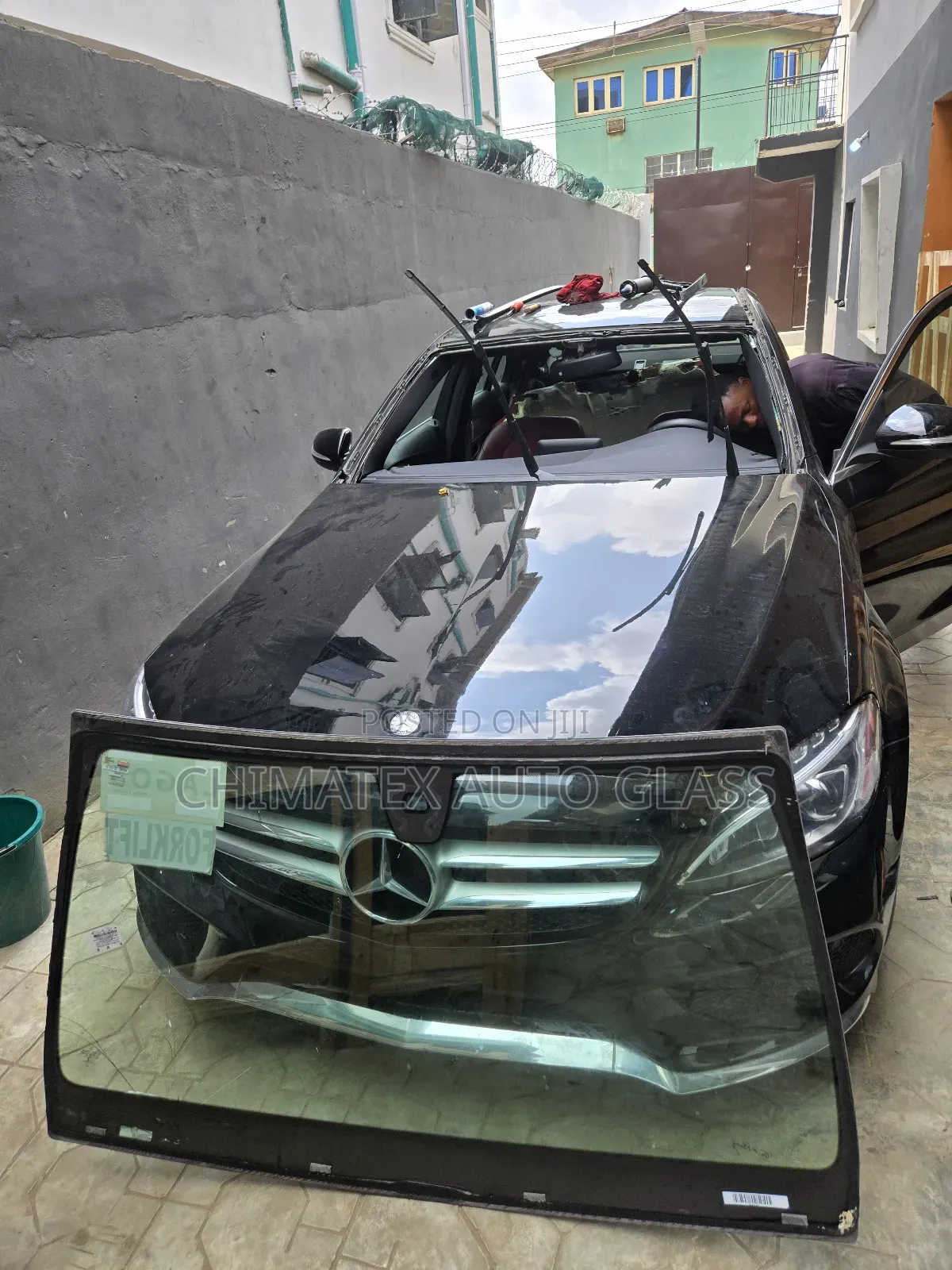 C300 2015 Windscreen Glass Available