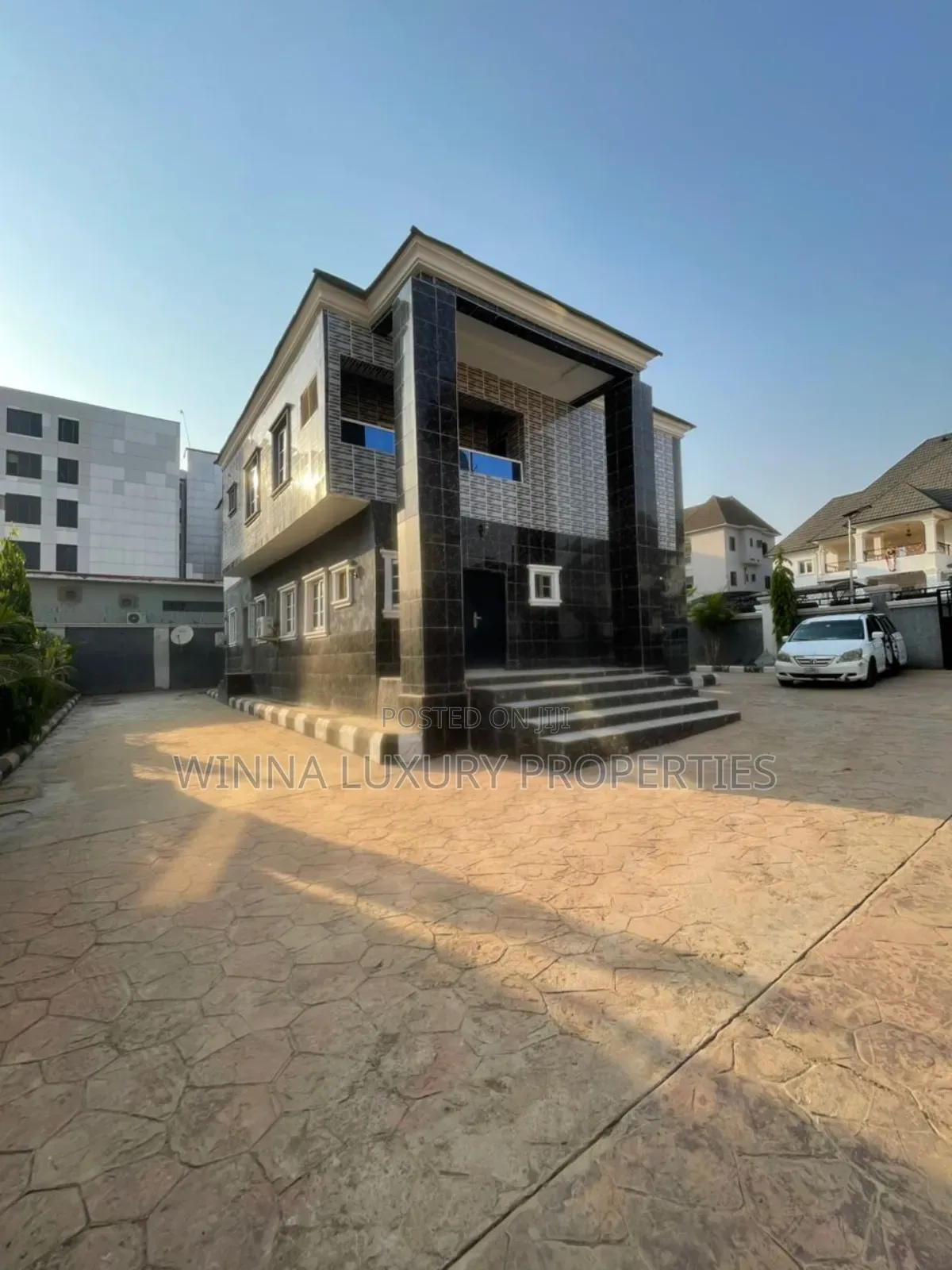 4bdrm Duplex in In An Estate, Around, Lugbe District for sale