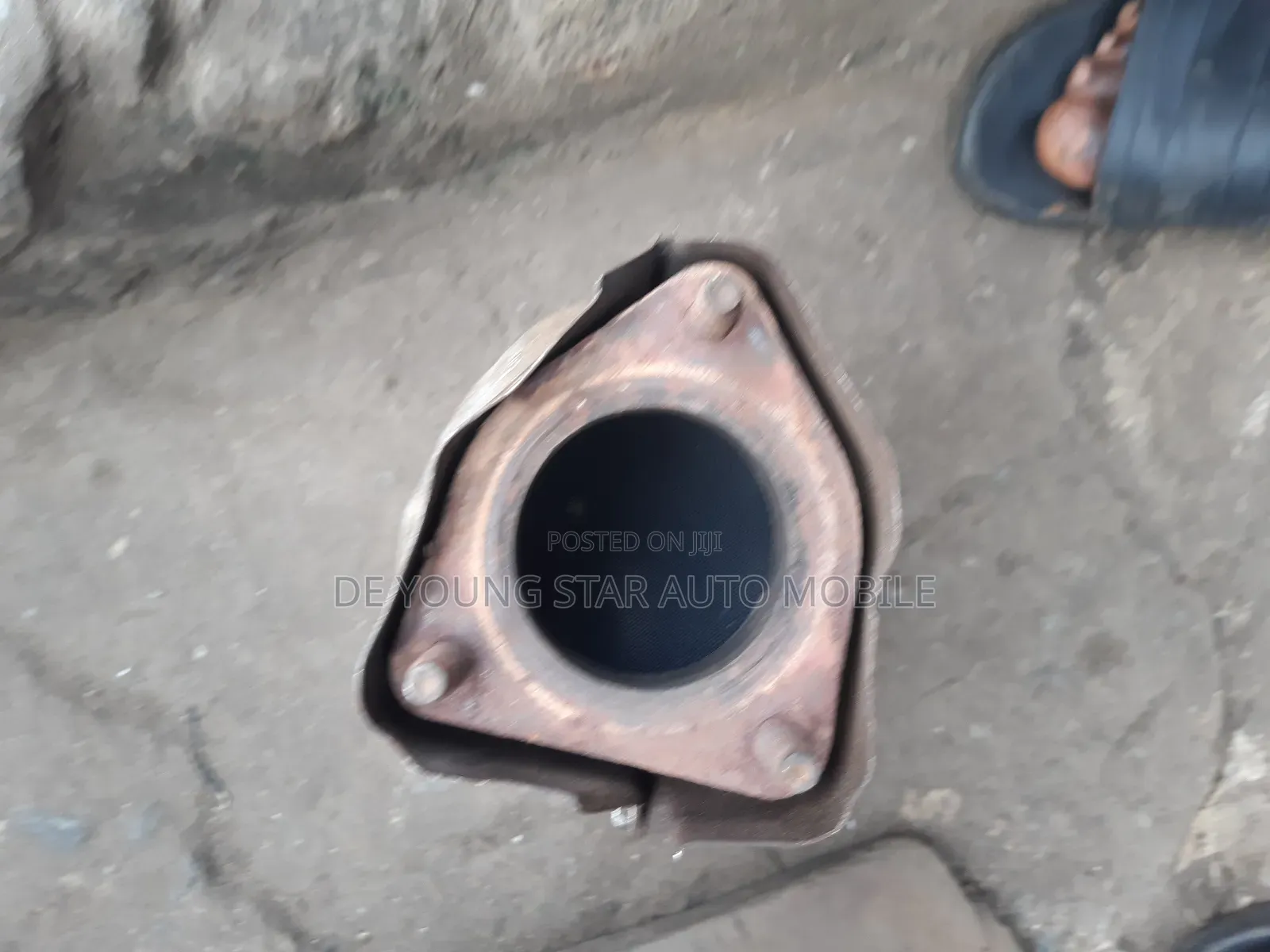 Centre Catalyst for Honda Accord 2010 Model V6